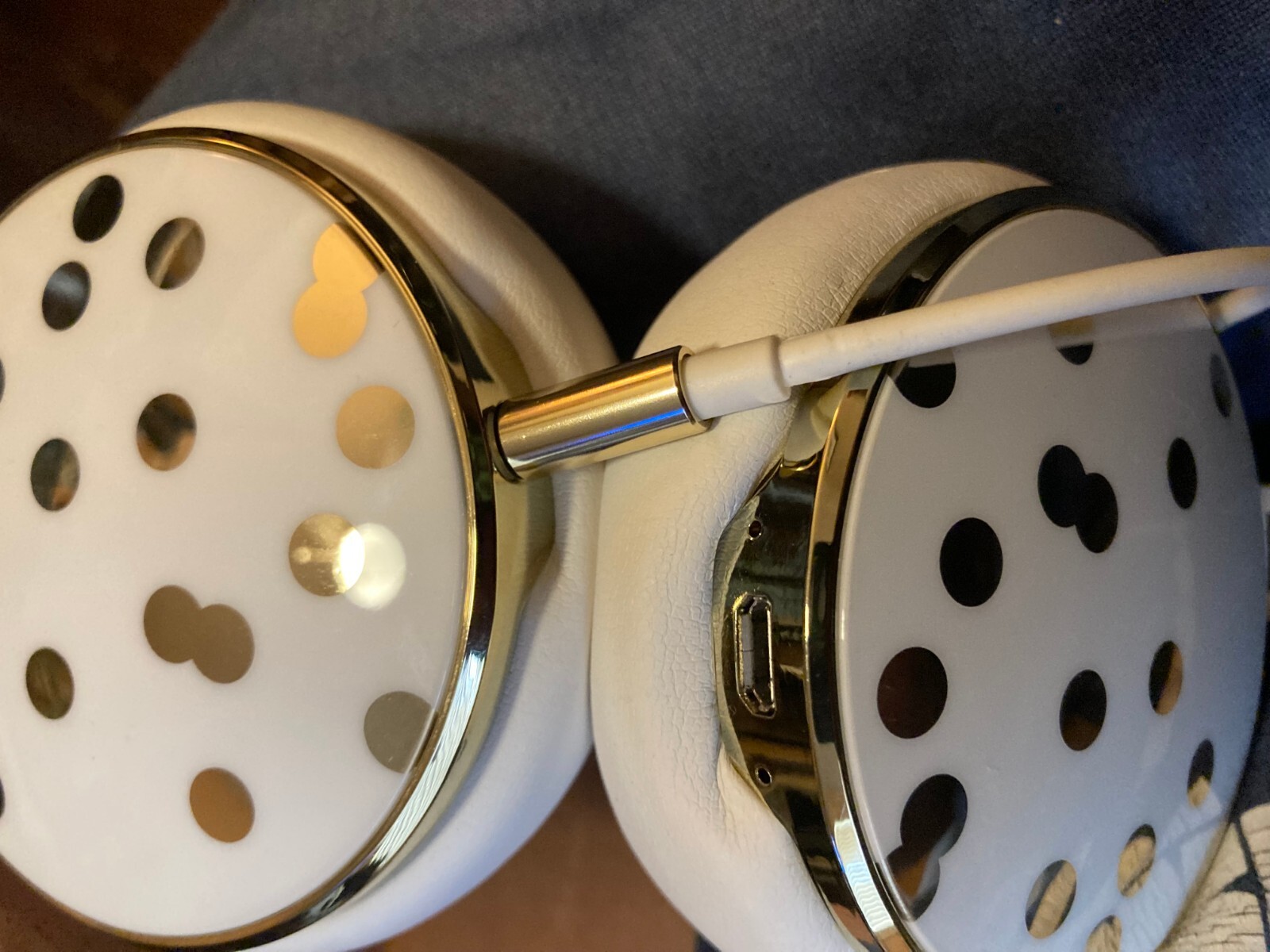 Kate Spade Headphones White Gold – ONE SIZE