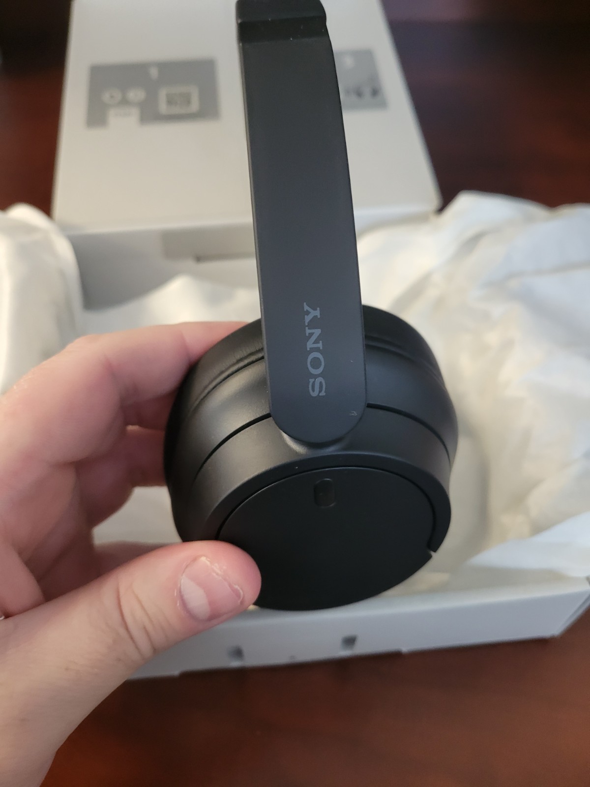 Sony WH-CH720N Wireless Noise Cancelling Headphones – Black – Open Box