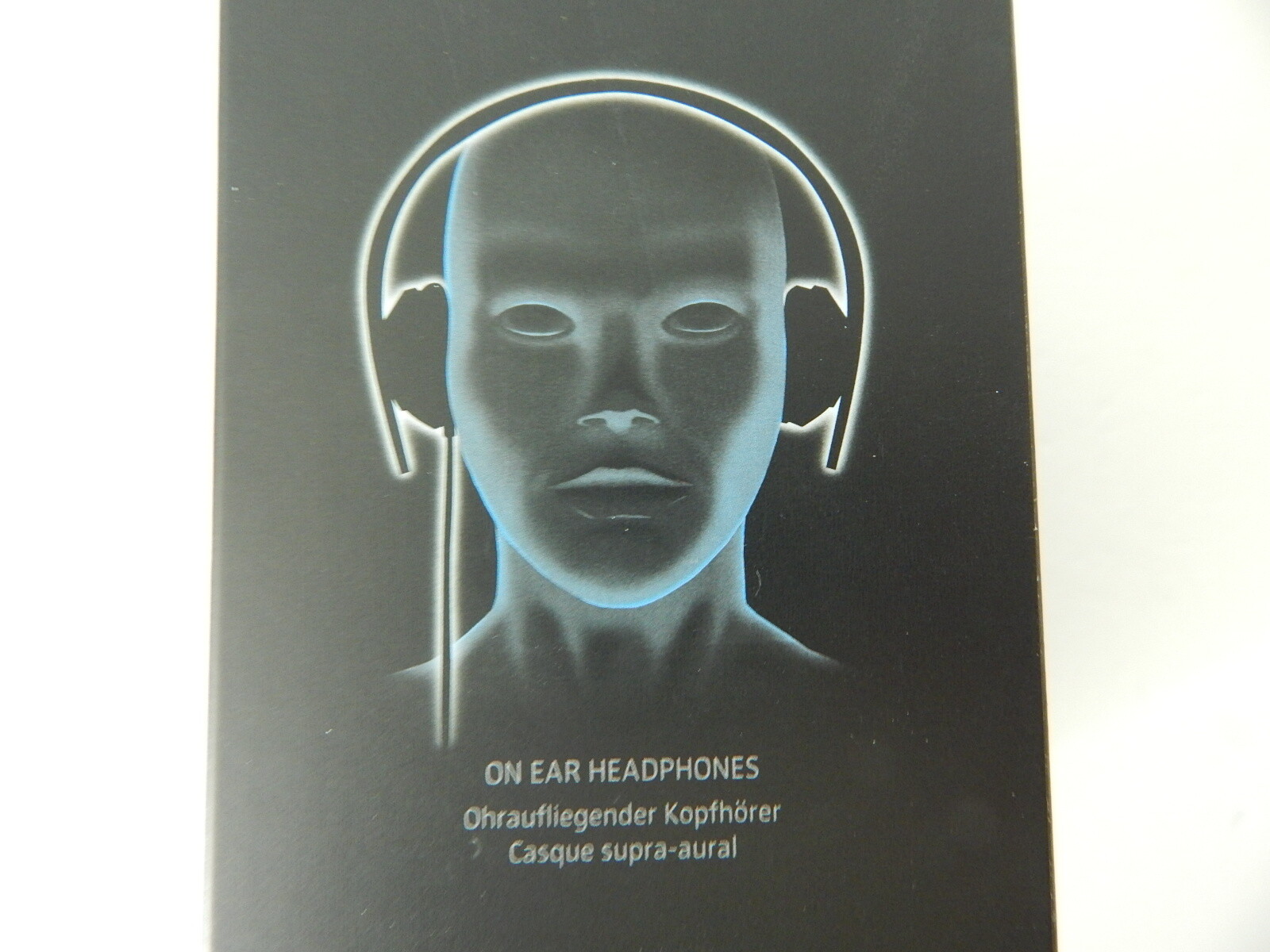 Sennheiser HD2.30i On-The-Ear Stereo Headphones For iPhone & IOS Black New 1PC