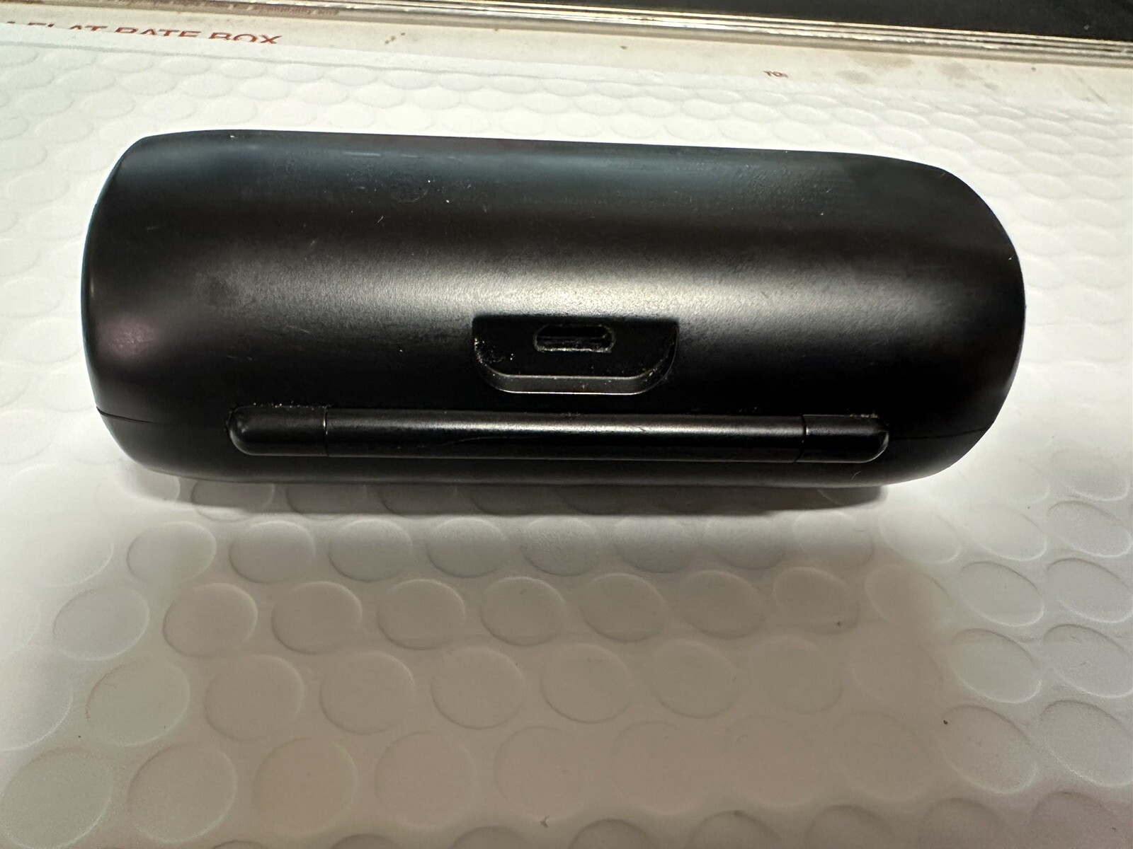 Bose Soundsport Free Wireless Replacement Charging Case OEM 423729 – Black