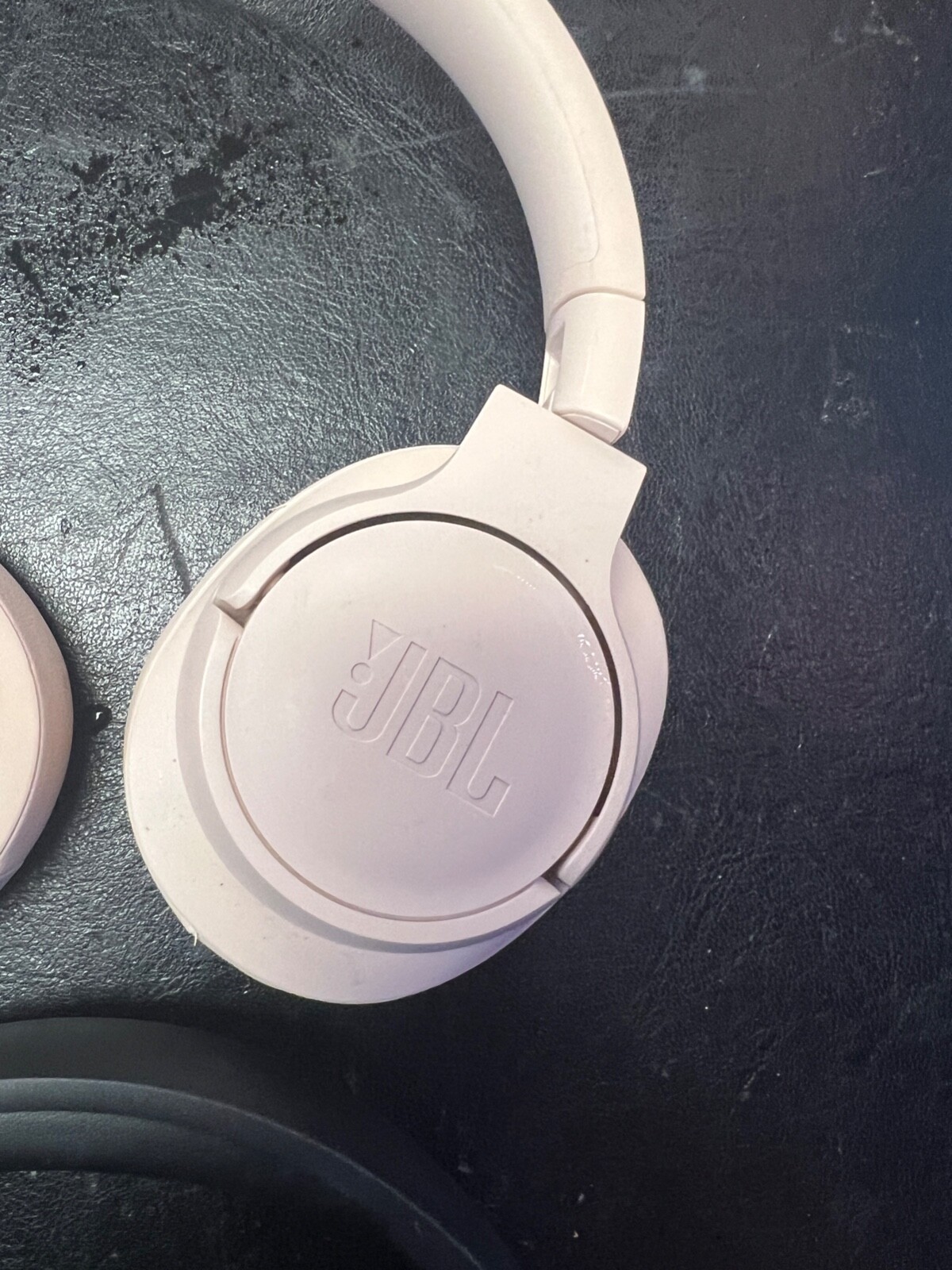 JBL Tune760NC & 750NC Active Noise Cancelling Bluetooth Headphones-BLACK-31
