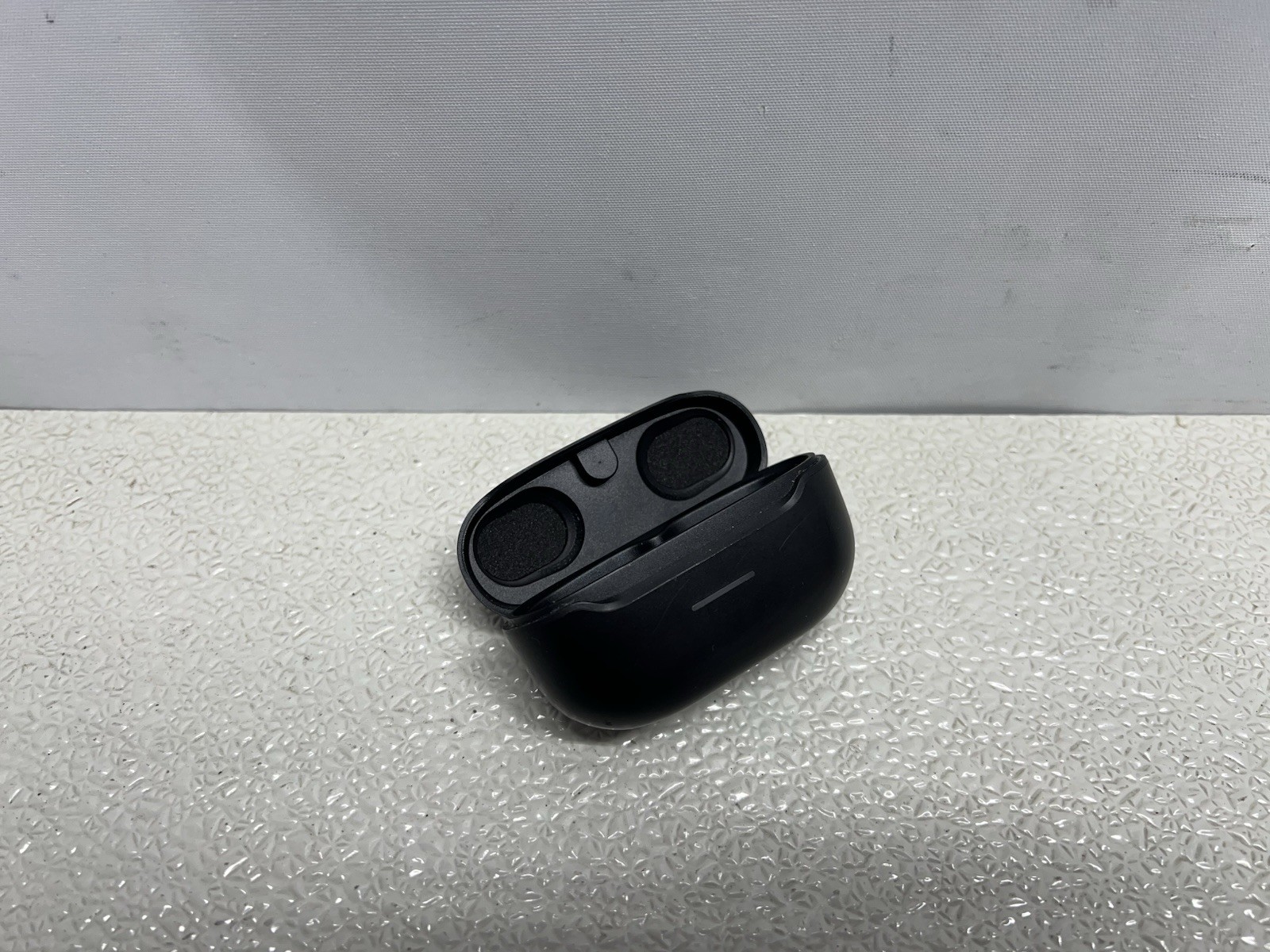 JBL – Endurance Race True Wireless Sport Earbud Headphones – Black –