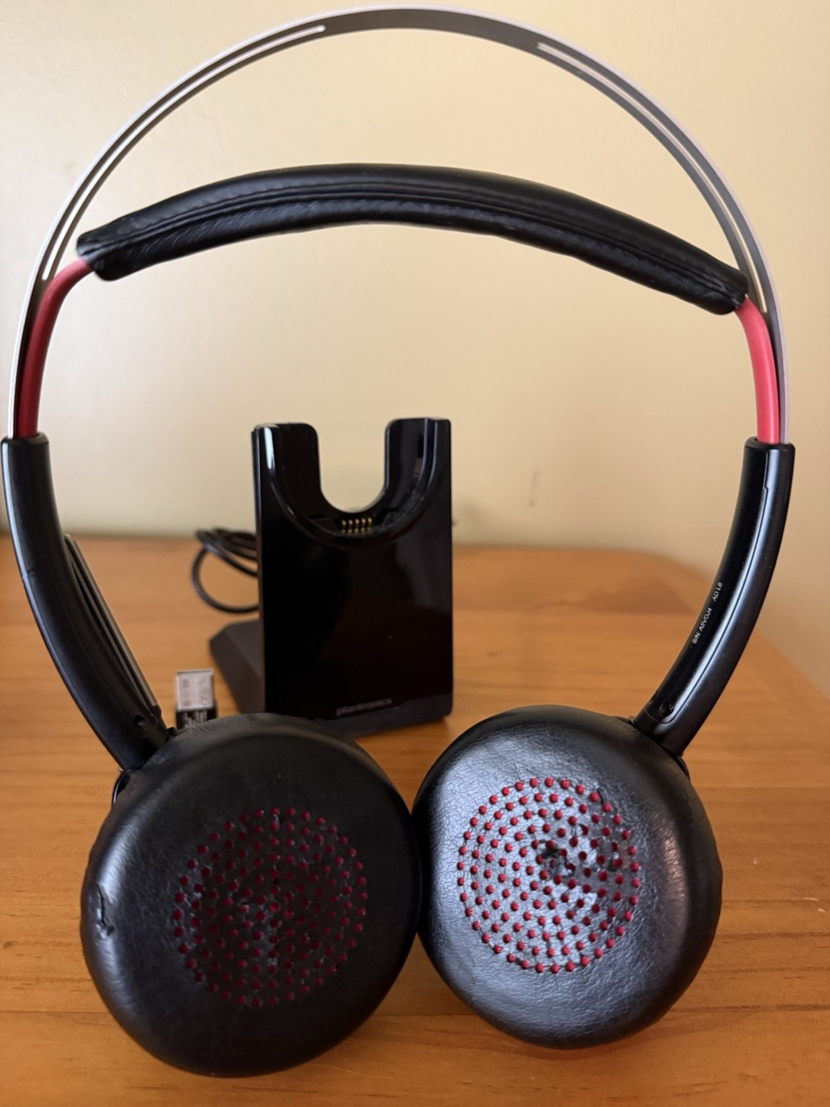 Plantronics PLT Focus Headset W/ Microphone With Charging Dock And USB Dongle