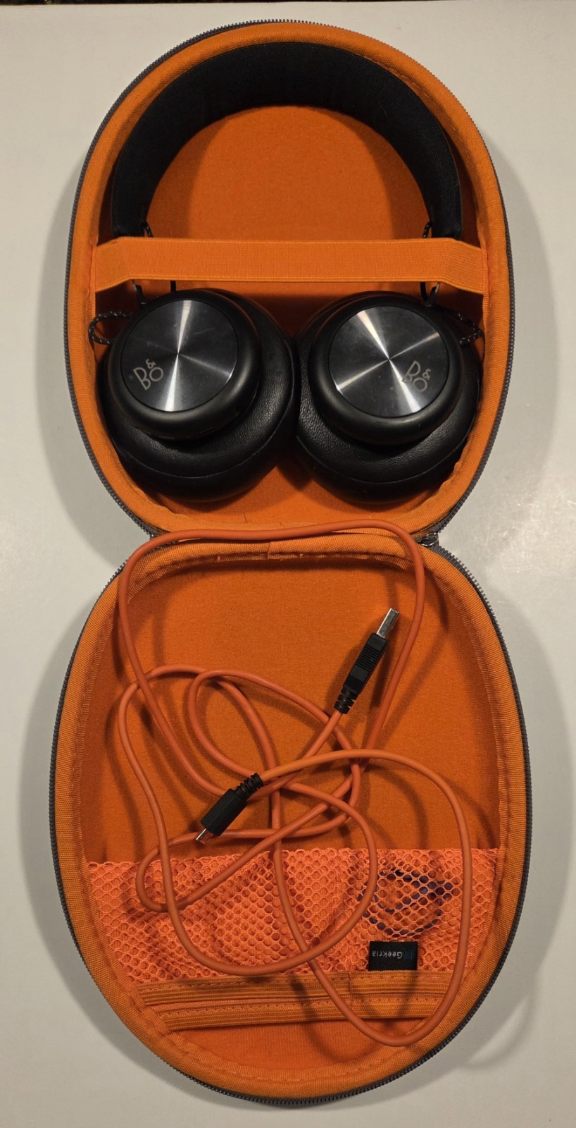 Working B&O Bang & Olufsen Beoplay H4 Wireless Over-Ear Headphones Black w/ Case