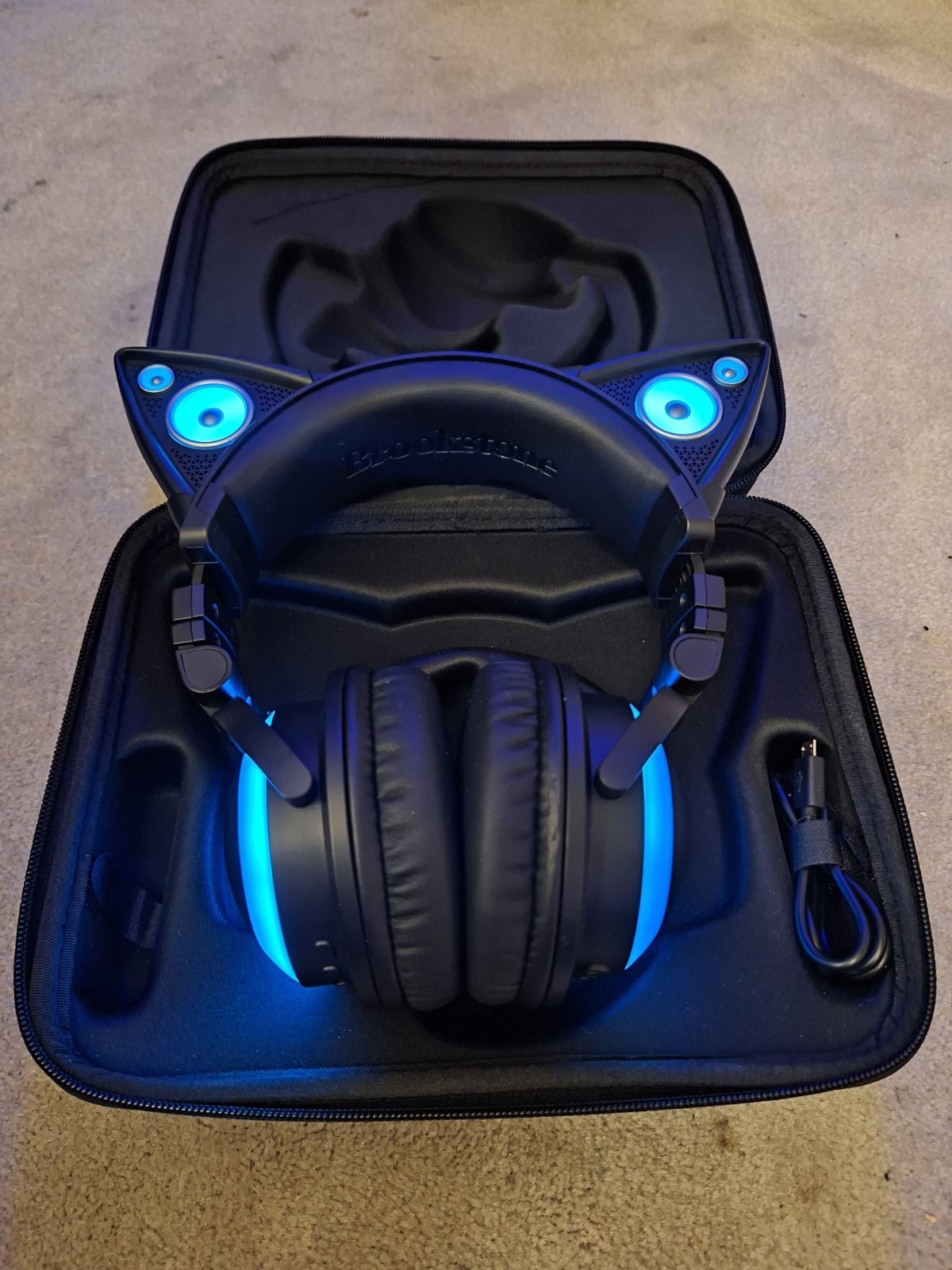 Brookstone Cat Ear Wired Colored Headphones Hard Wired w/ Case Blue LED NO MIC