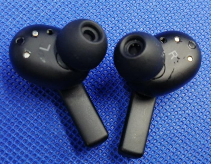 Bang & Olufsen Beoplay EX Ferrari Edition Wireless Earphones Bluetooth USED Jp