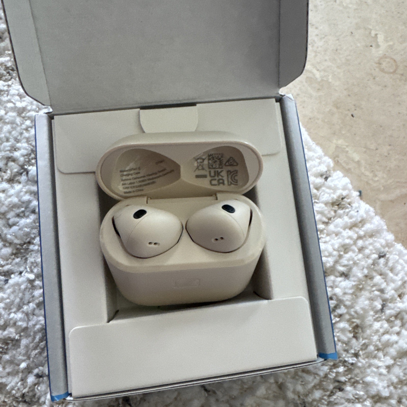 Sennheiser ACCENTUM Open Wireless Earbuds – Cream open box
