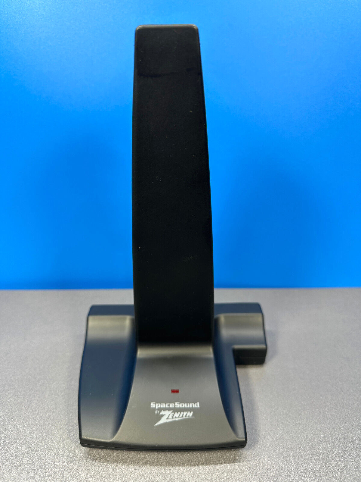 ZENITH SPACE SOUND WIRELESS STEREO OVER EAR HEADPHONES 900 MHz ZEN801 VINTAGE