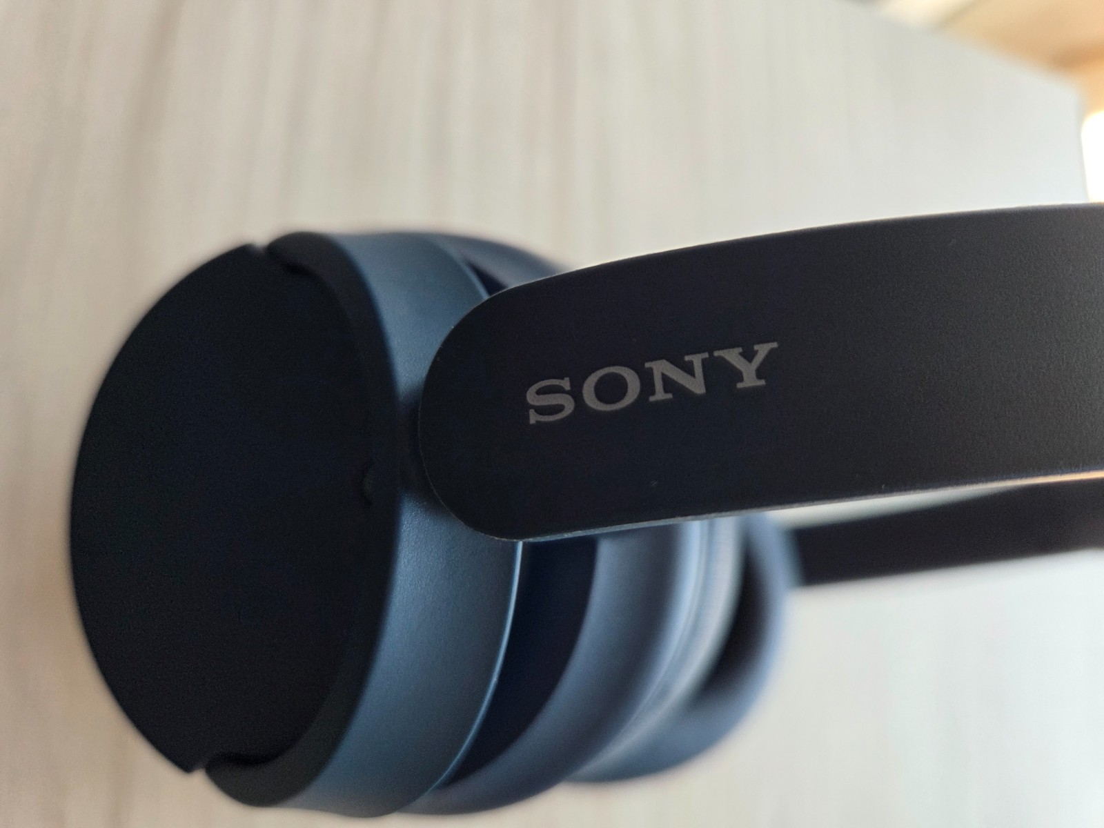 Sony WH-CH720N Wireless Noise Cancelling Bluetooth Headphones – Blue – Excellent