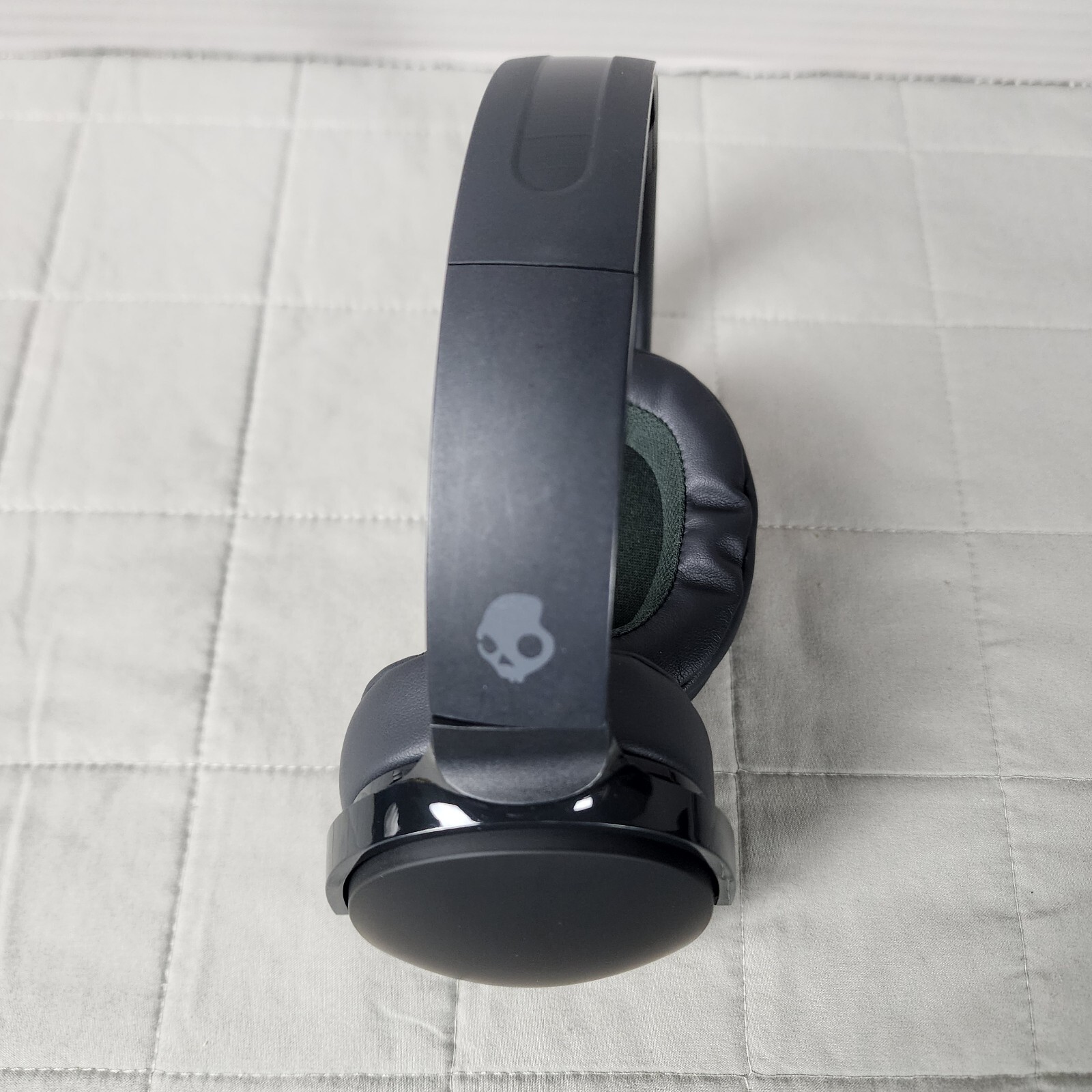 Skullcandy Hesh Evo Headphones Over-Ear Black Wireless Tile Built In Read*