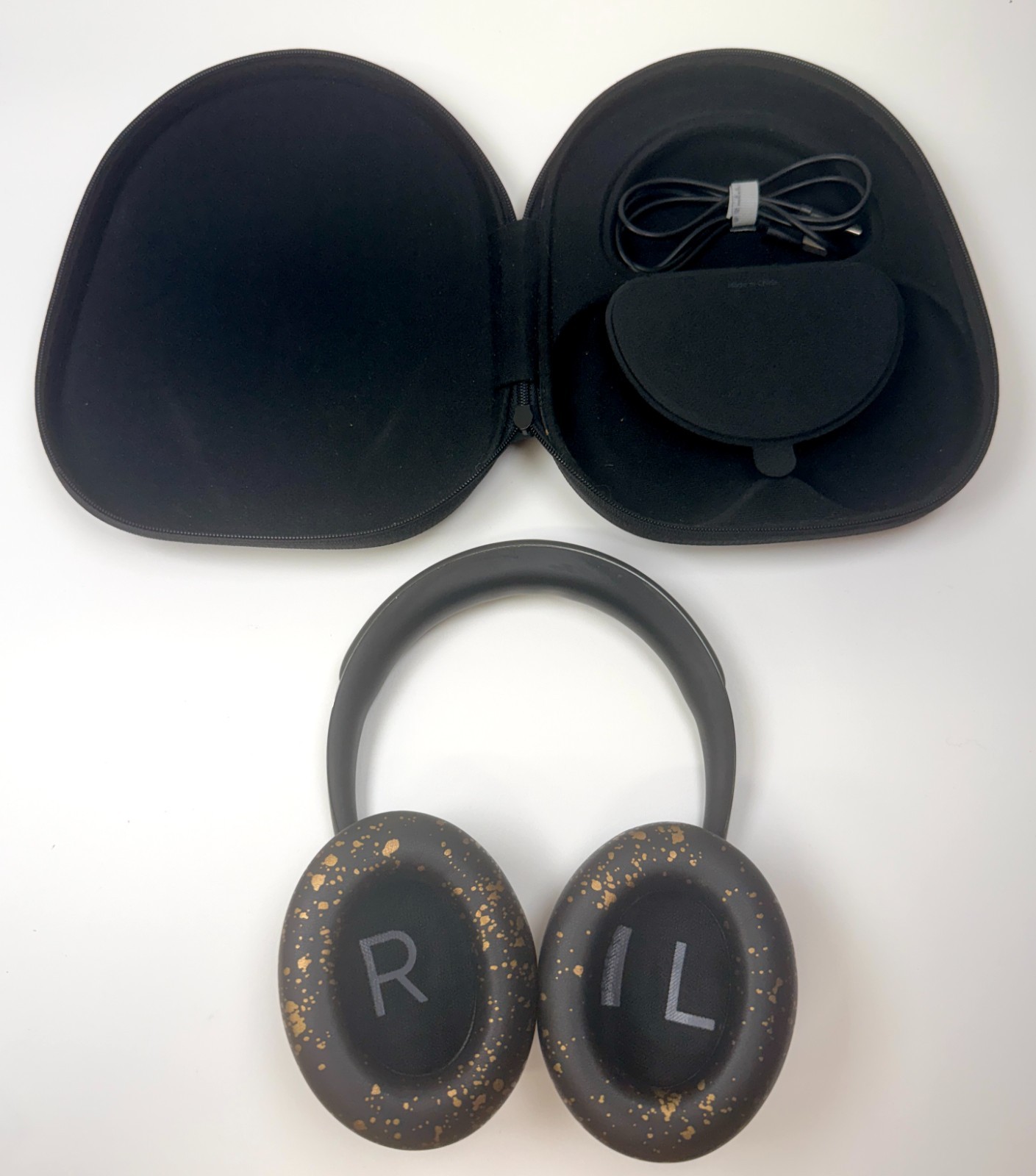 Bose NC700 Over-Ear Noise Cancelling Bluetooth Headphones New Black/Gold Earpads