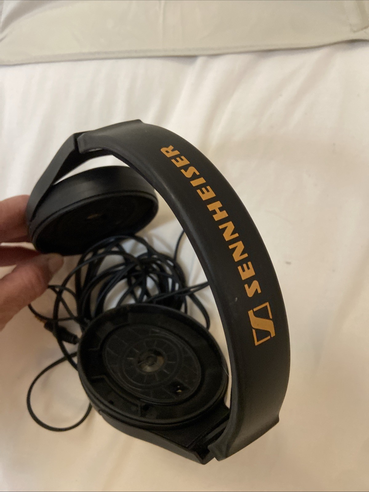 Sennheiser HD 525 Over-Ear, Audiophile Headphones, Tested & Working. No Earpads