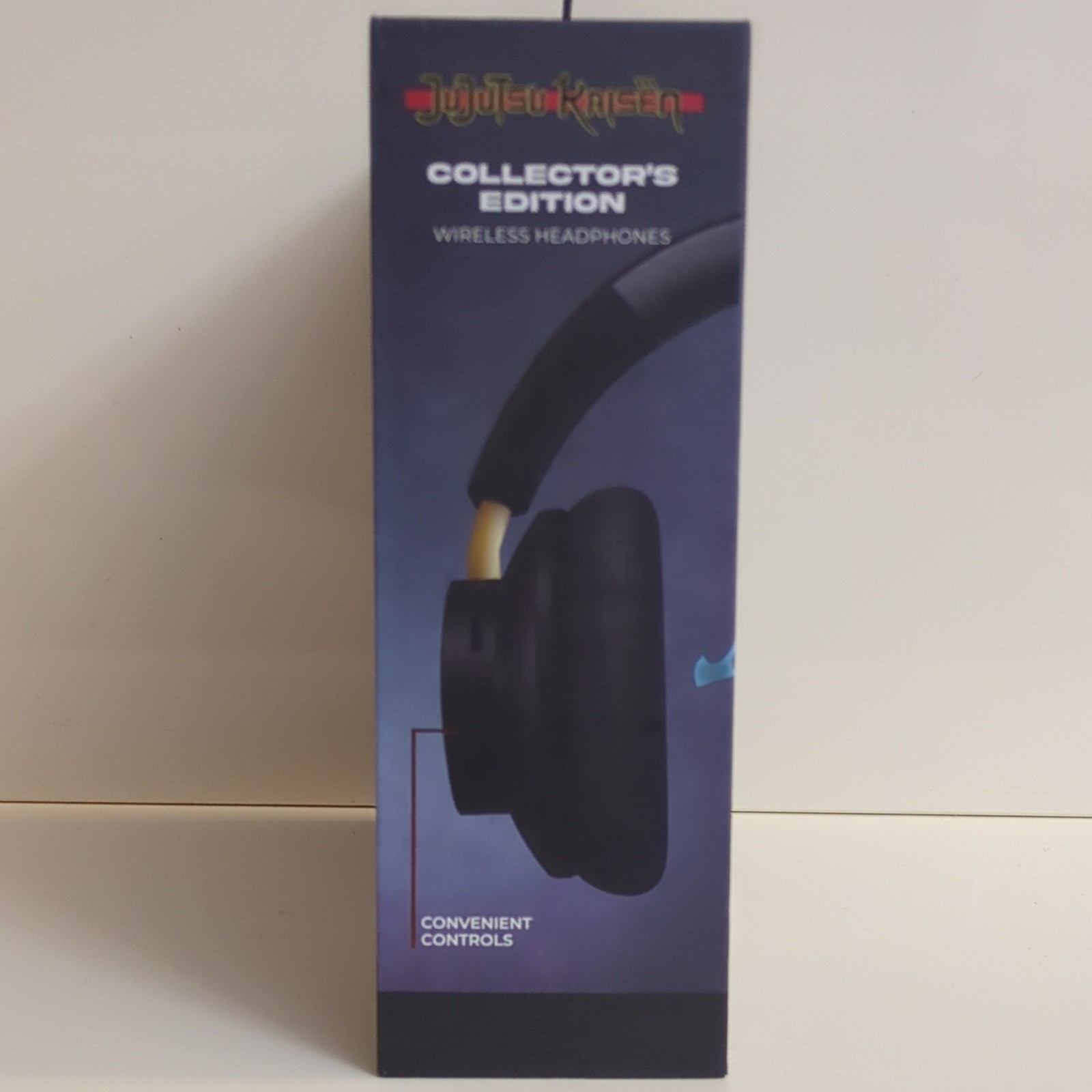CultureFly Jujutsu Kaisen Wireless Headphones Bluetooth Mic Touch Black Yellow