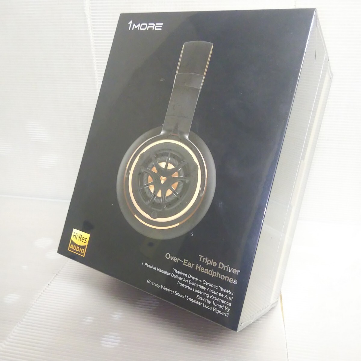 1MORE H1707 Triple Driver Headphones Hi-Res Over Ear 1MEJH0006 1MORE DESIGN New