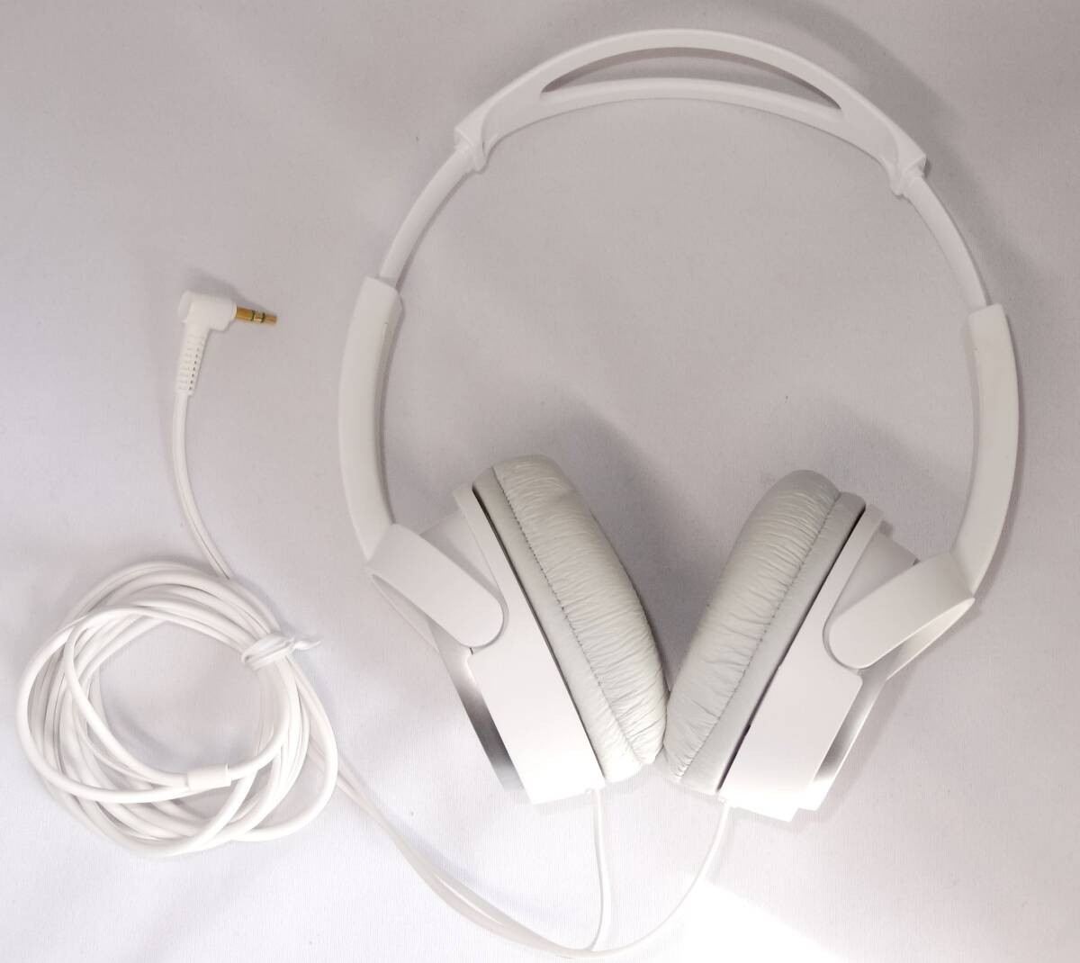 SONY stereo headphones MDR-XD150 white stored item