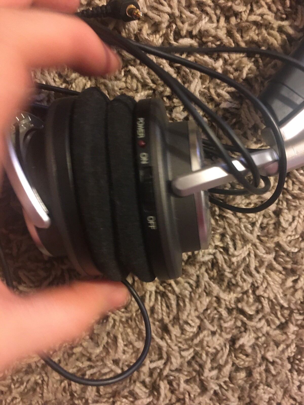 Sony MDR-NC6 Noise Cancelling On-Ear Headphones – Gray