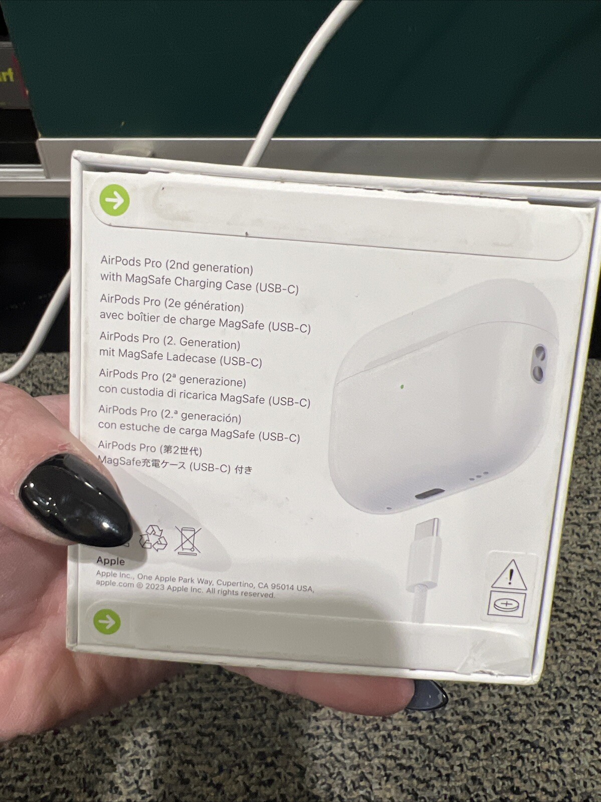 New Authentic Apple AirPods Pro (2nd generation) with MagSafe Case MTJV3LL/A