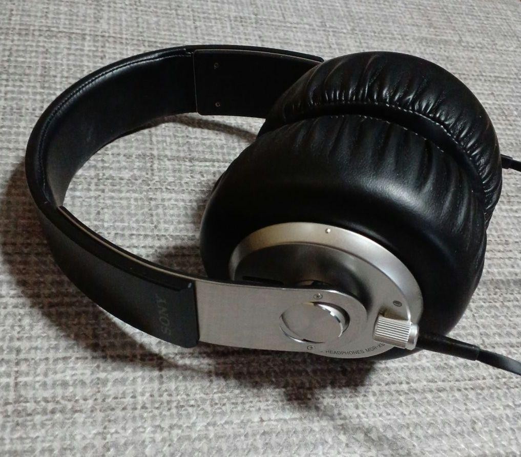 SONY MDR-XB700 2mvetro EXTRA BASS Sealed Headphone Black Color Japan
