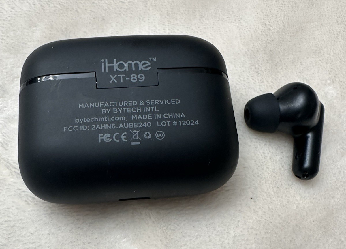 iHome XT-89 Bluetooth Earbuds – Right Earbud Only & Charging Case – Black