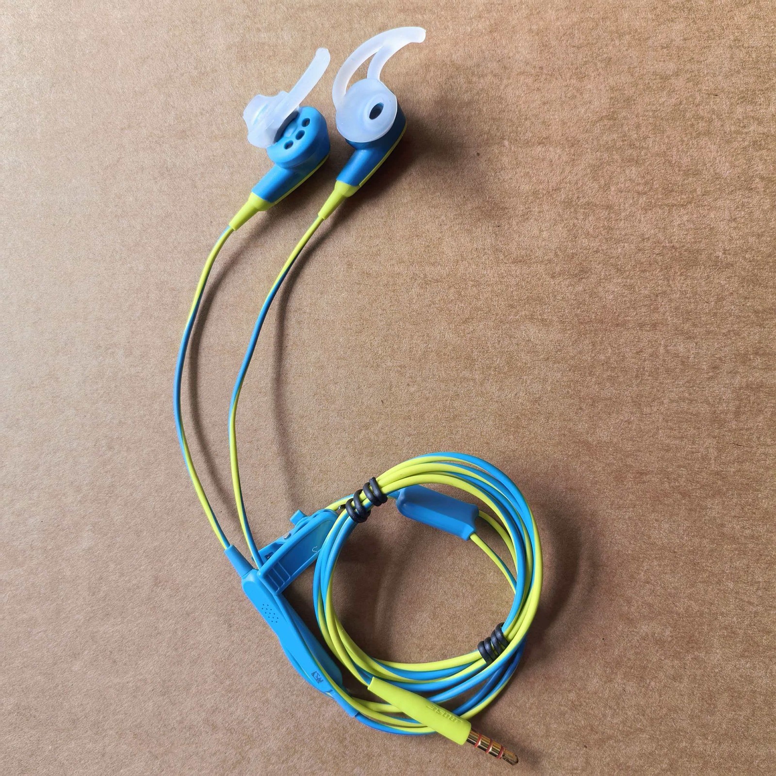 Bose SoundSport In-Ear Headsets Earphones 3.5mm Jack Wired Blue Color-Yellow