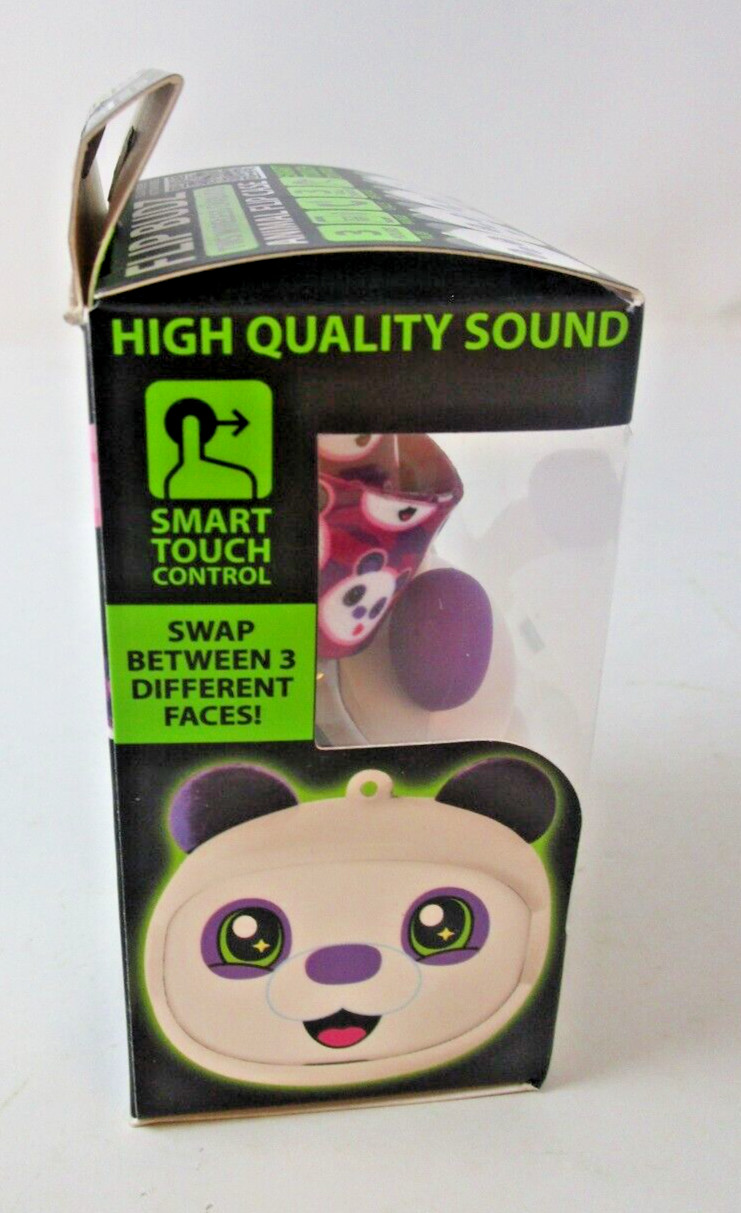 Panda – Gadget Gear Flip Budz Animal Head Earbuds with Case and Lanyard Cute