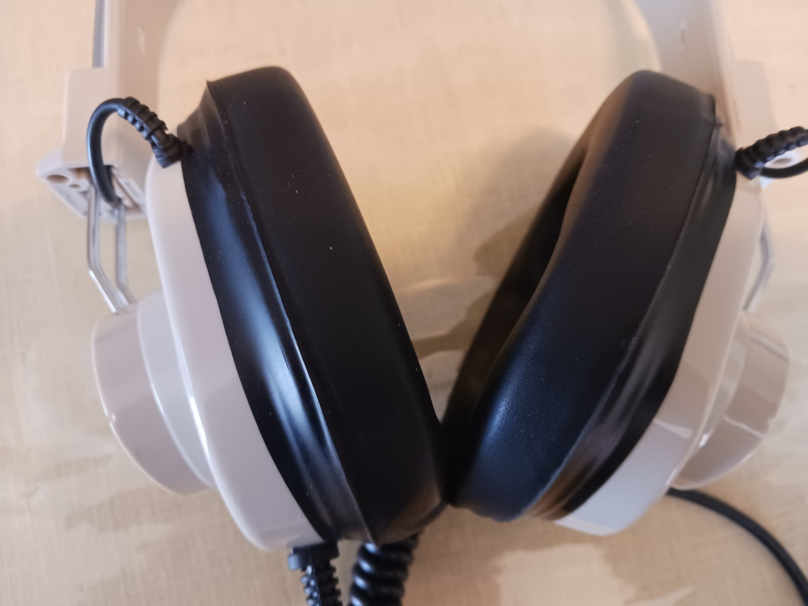 Vintage Califone 2924AV-P Headphones Mono 6’ coiled cord 1/4″ Plug