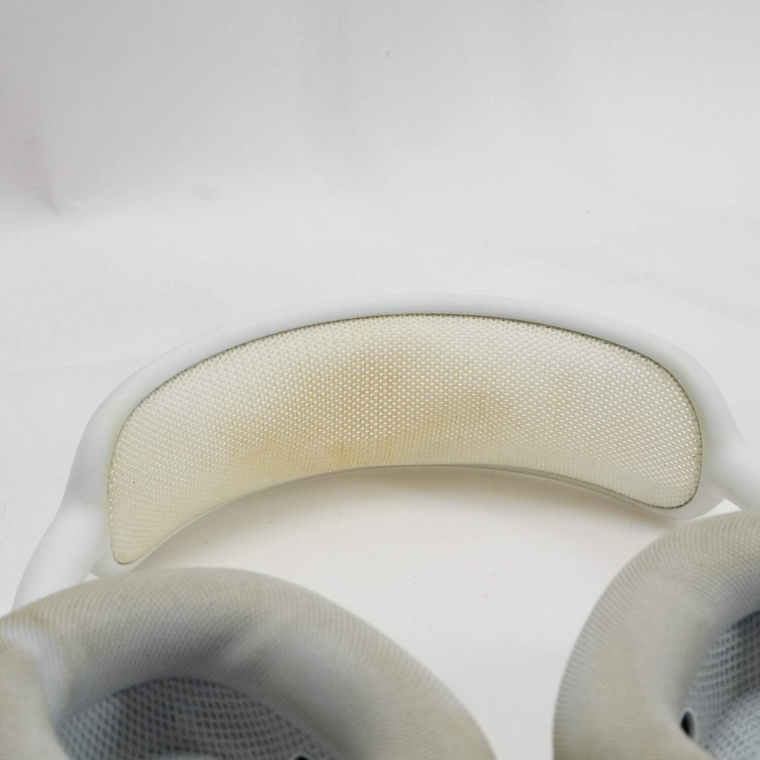 Apple AirPods Max Wireless Over-Ear Headphones Silver MGYJ3AM/A