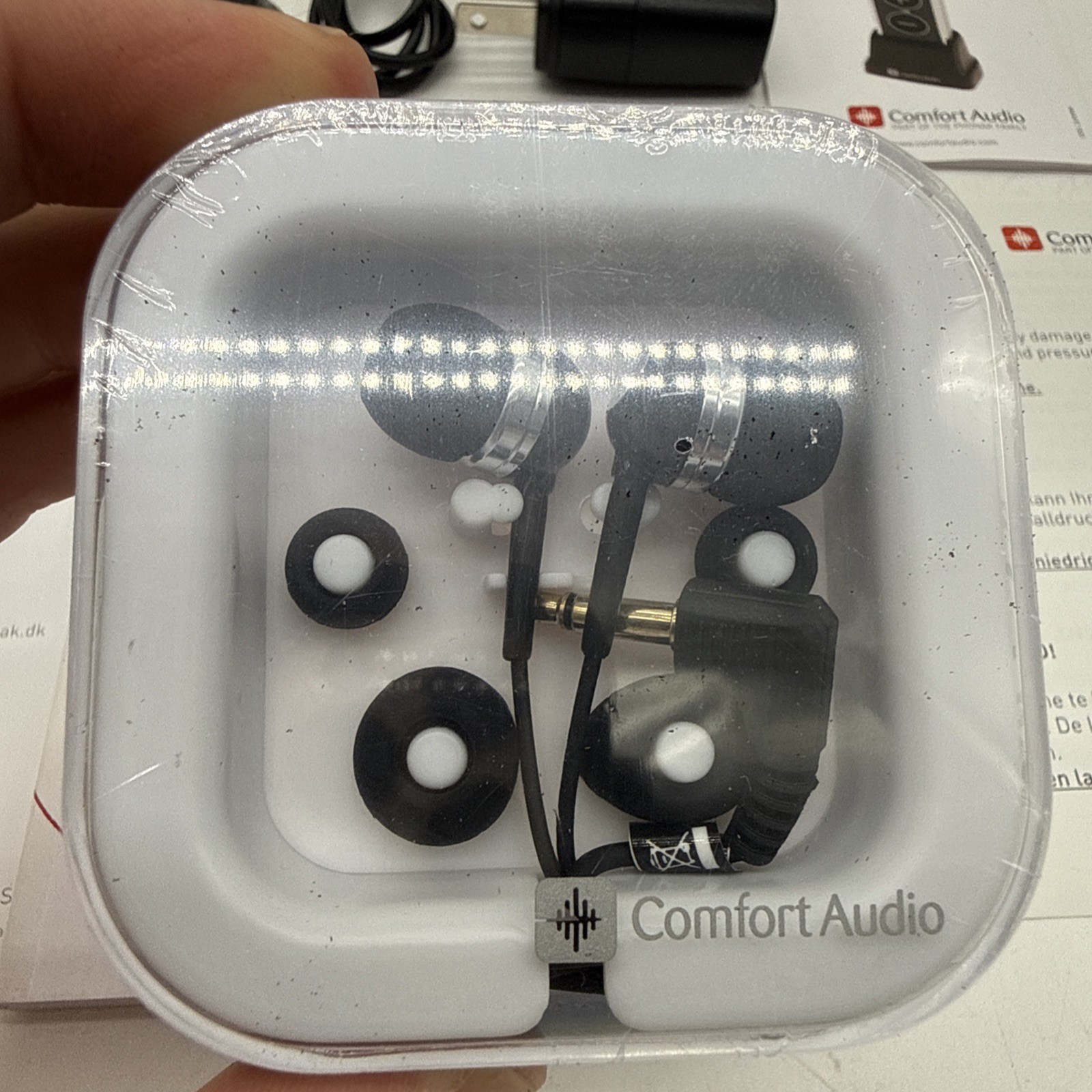 Comfort Audio Duett Personal Listener w/ Headphones & Earphones – Model 052-4110