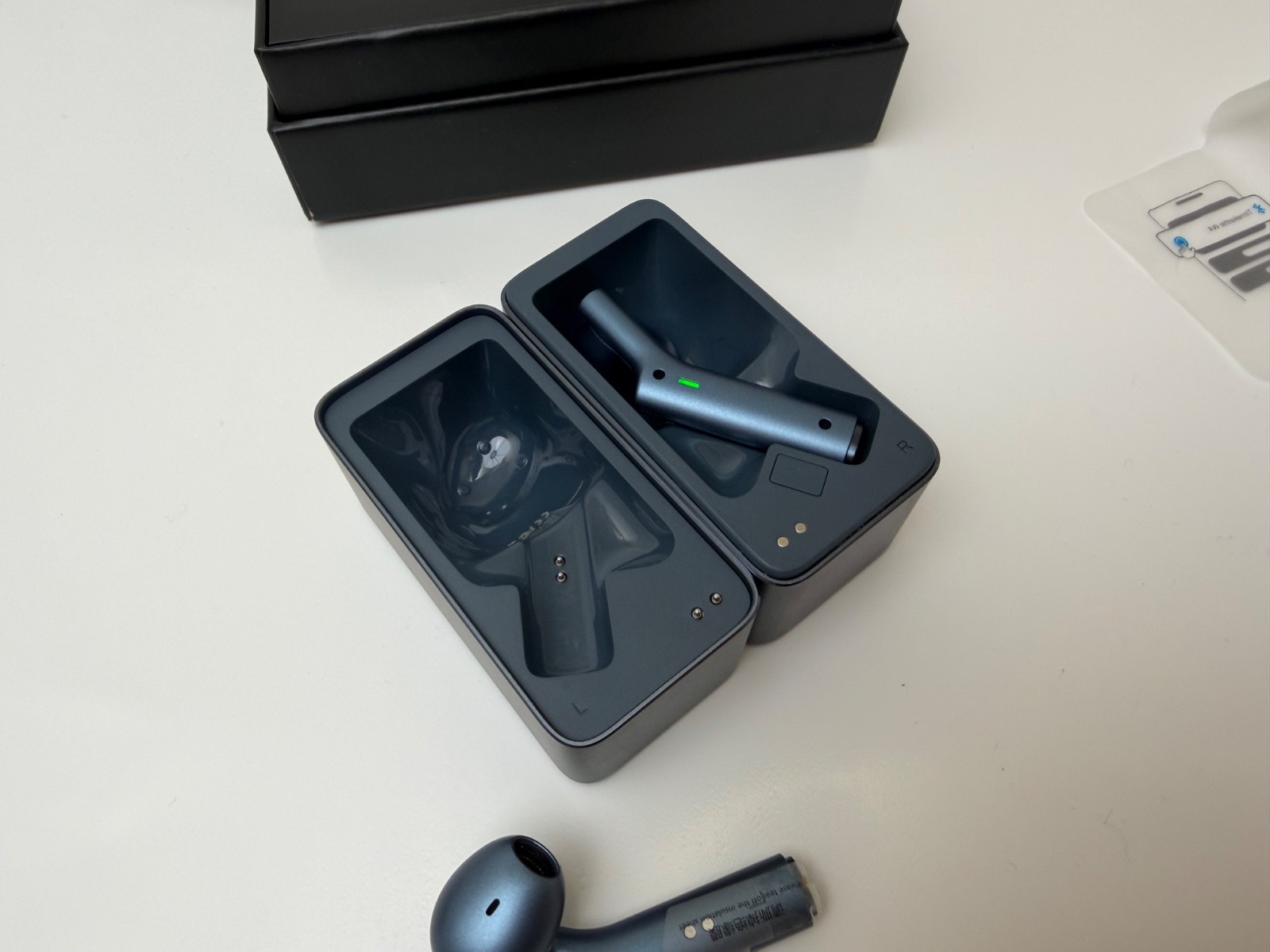 Timekettle W4 AI Interpreter Earbuds Blue New Open Item