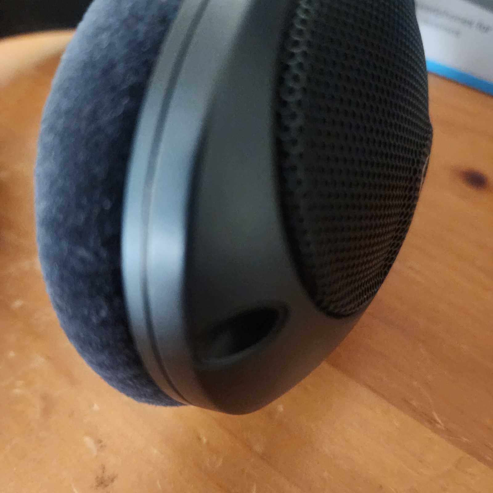 Sennheiser HD 560S Headphones With Original Box and Adapter Reference Open Back