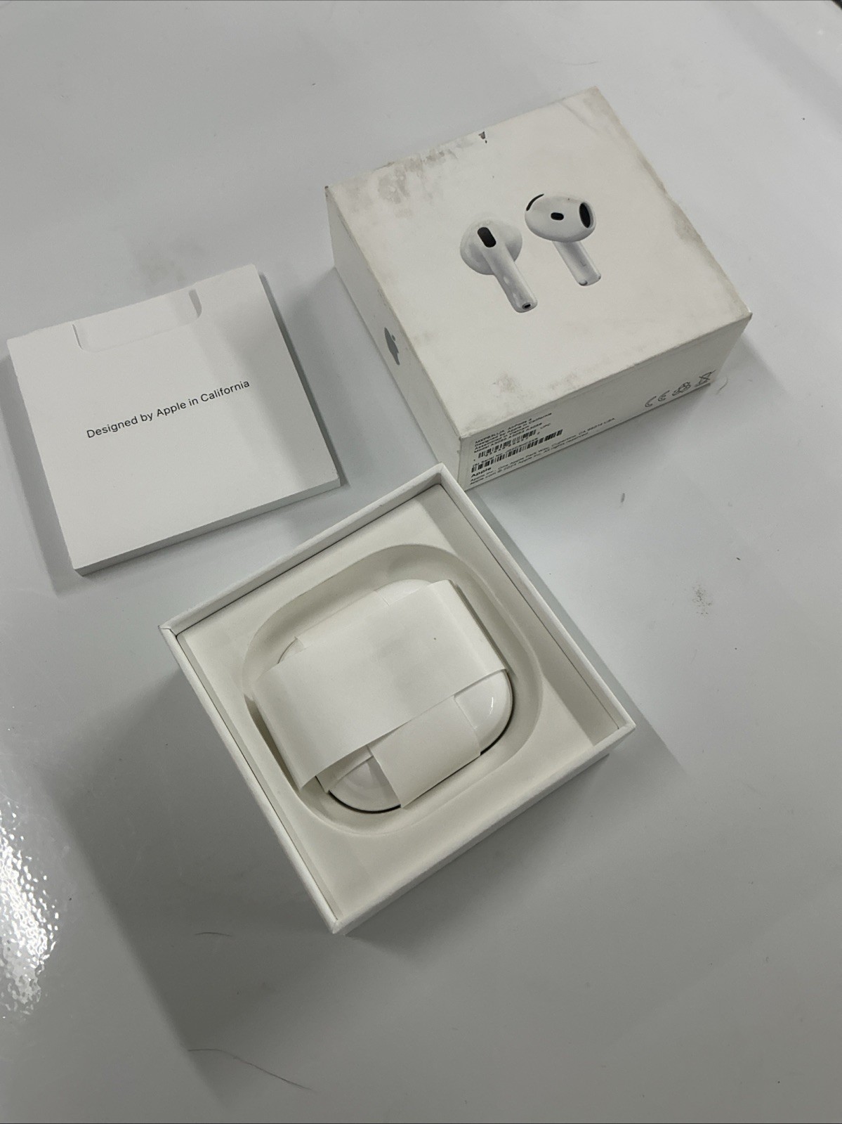 Apple AirPods 4th Gen Earbuds & Case – (A3050 A3053 A3058) – MXP63LL/A