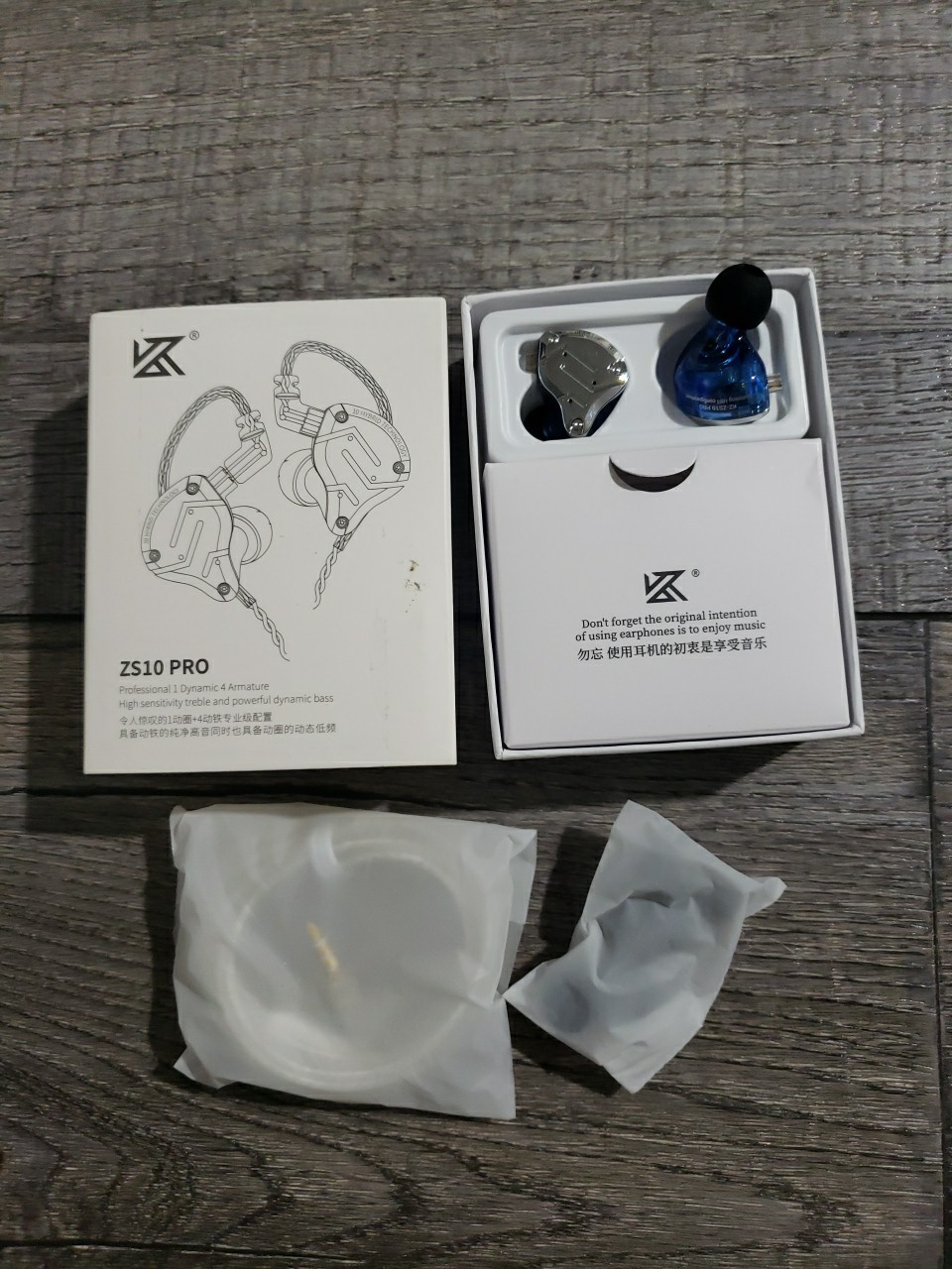 KZ ZS10 Pro 4BA+1DD in-Ear HiFi Earphones Earbuds W/Mic, 3.5mm Jack, Blue/Silver