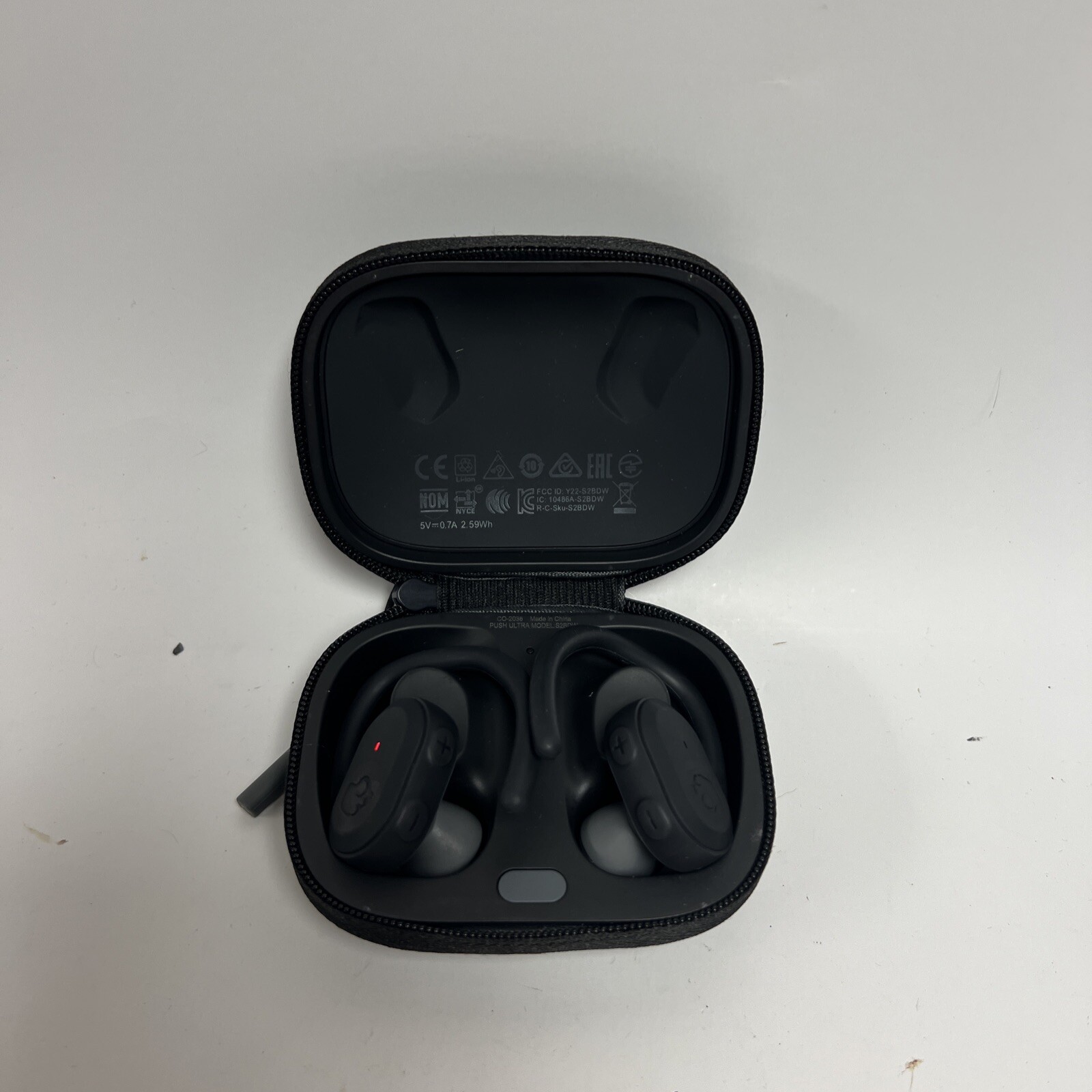 Skullcandy Push Active Replacement Bluetooth Earbuds (For Parts Read Desc)Defect