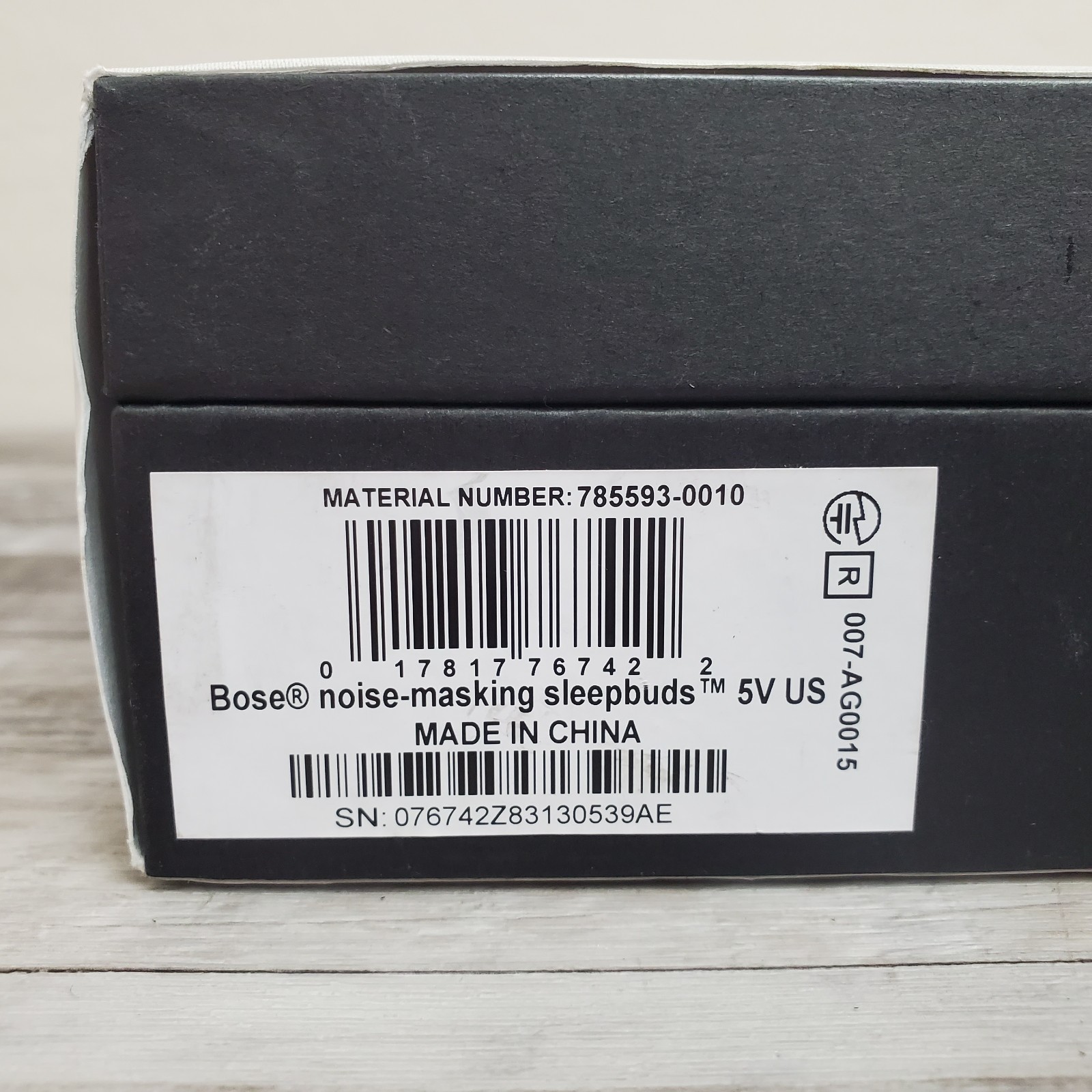 BOSE Noise-Masking SLEEPBUDS w Travel Case Model #785593-0010