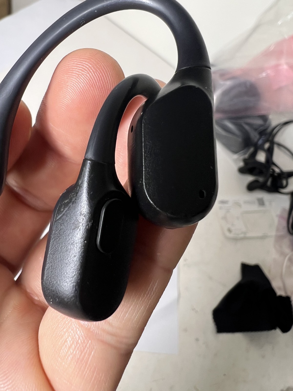 Shokz OpenRun Headphones S803 Bone Conduction Open-Ear BLACK S803BK As-Is READ