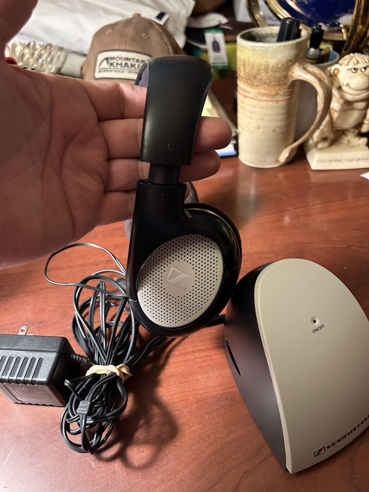 Lot-Sennheiser HDR120/HDR110 Wireless Headphones and TR120 /TR110Stand ReadPARTS