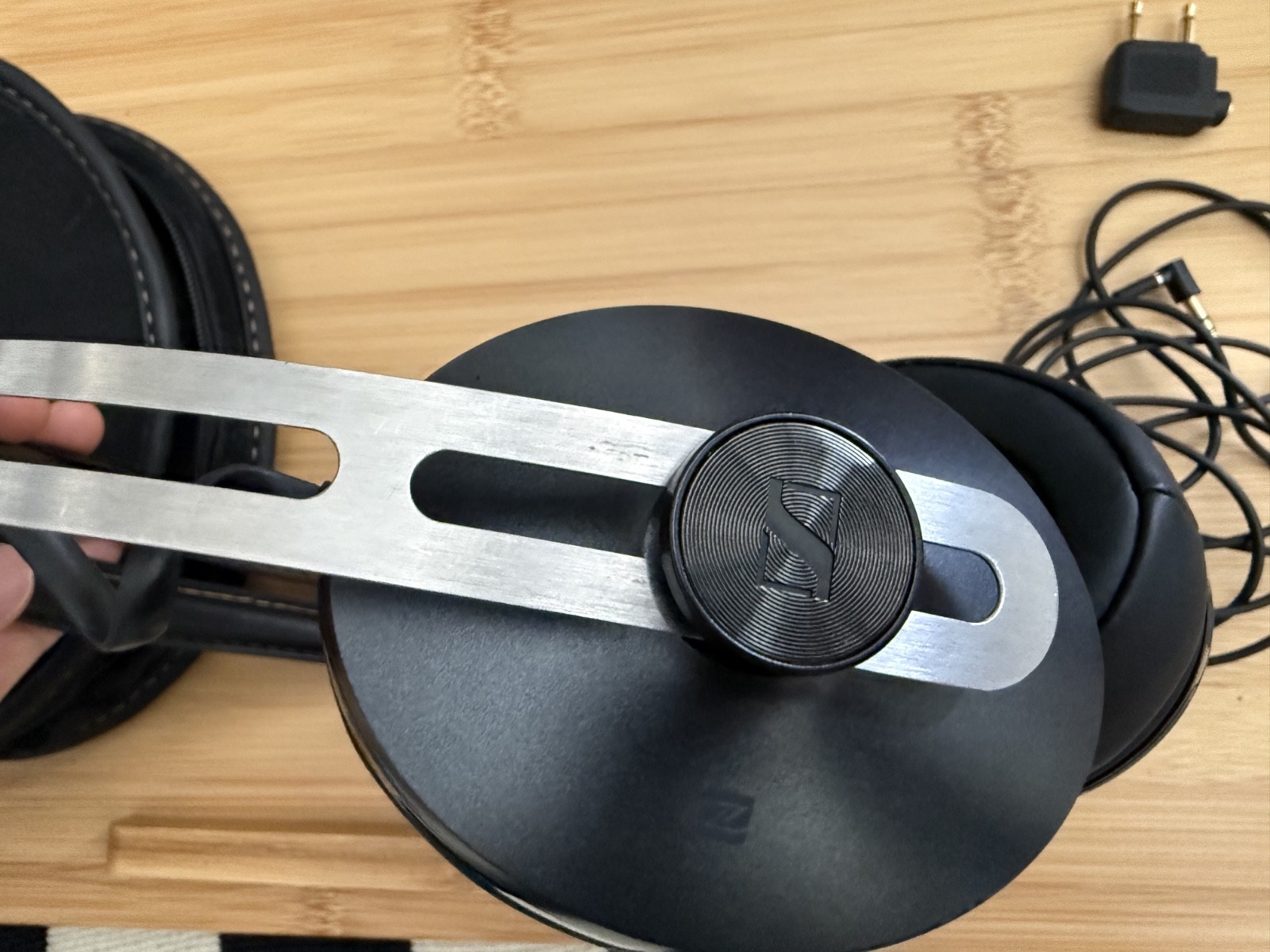 Sennheiser Momentum (M2) Wireless Over-the-Ear Headphones – Black M2 AEBT BLACK