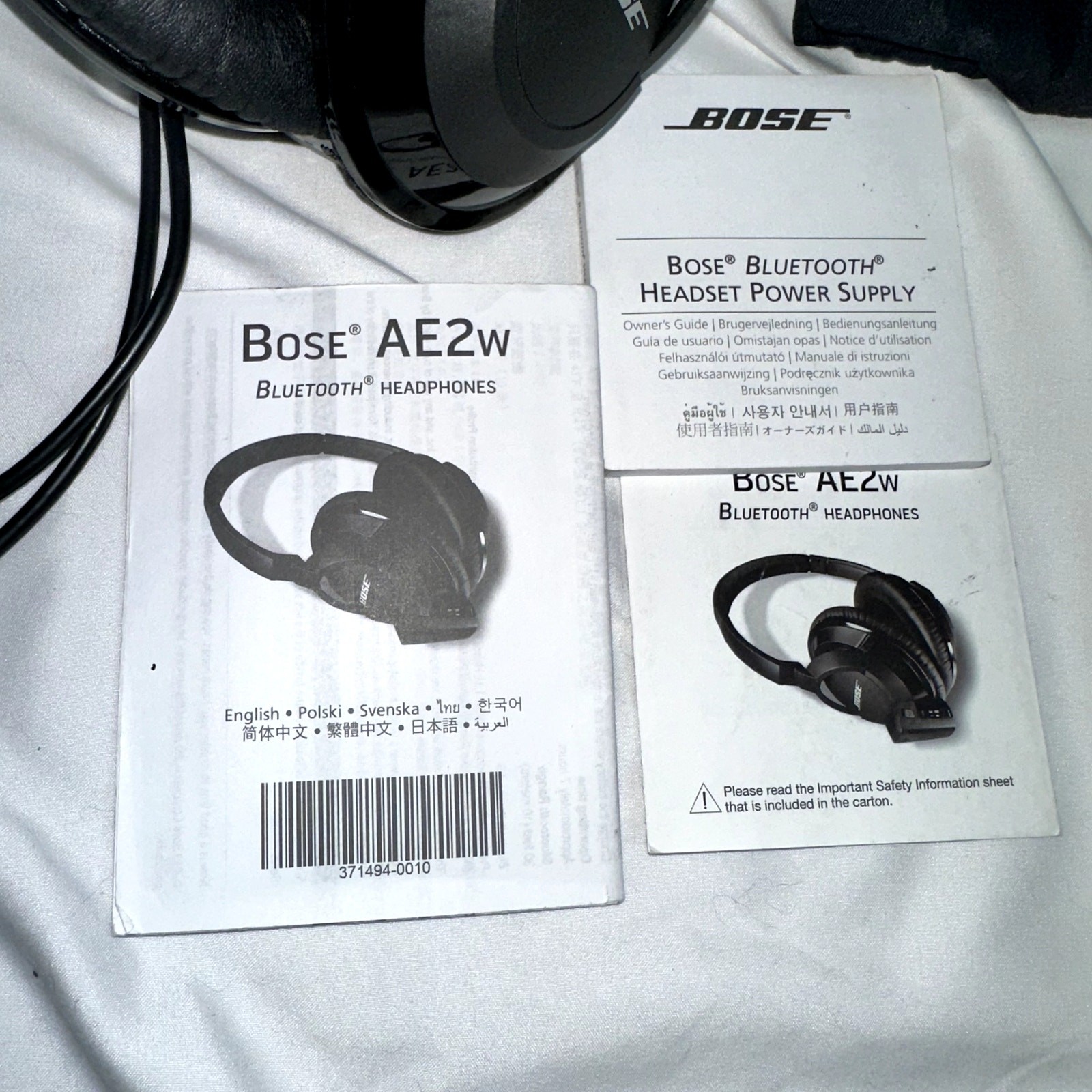 Bose SoundLink AE2w Around-Ear Wireless Bluetooth Headphones Headband Black Case