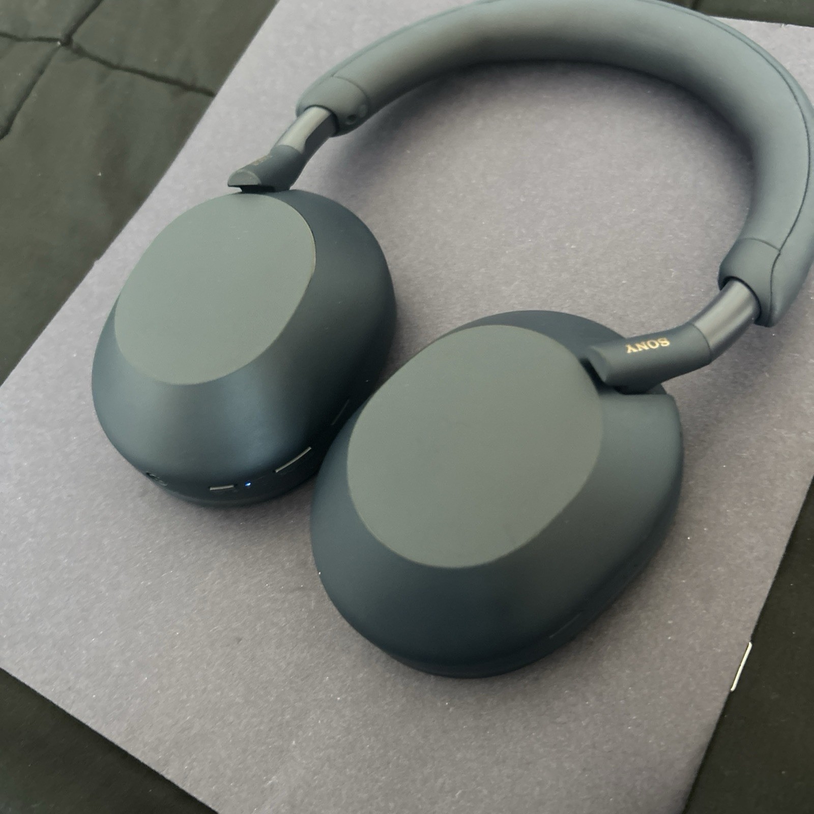 Sony WH-1000XM5/L Wireless Industry Noise Canceling Bluetooth Headphones BLUE