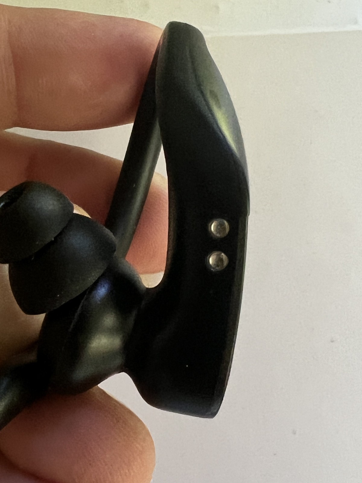 Genuine Beats by Dre A2453 Black Powerbeats Pro Wireless Headphone LEFT BUD ONLY