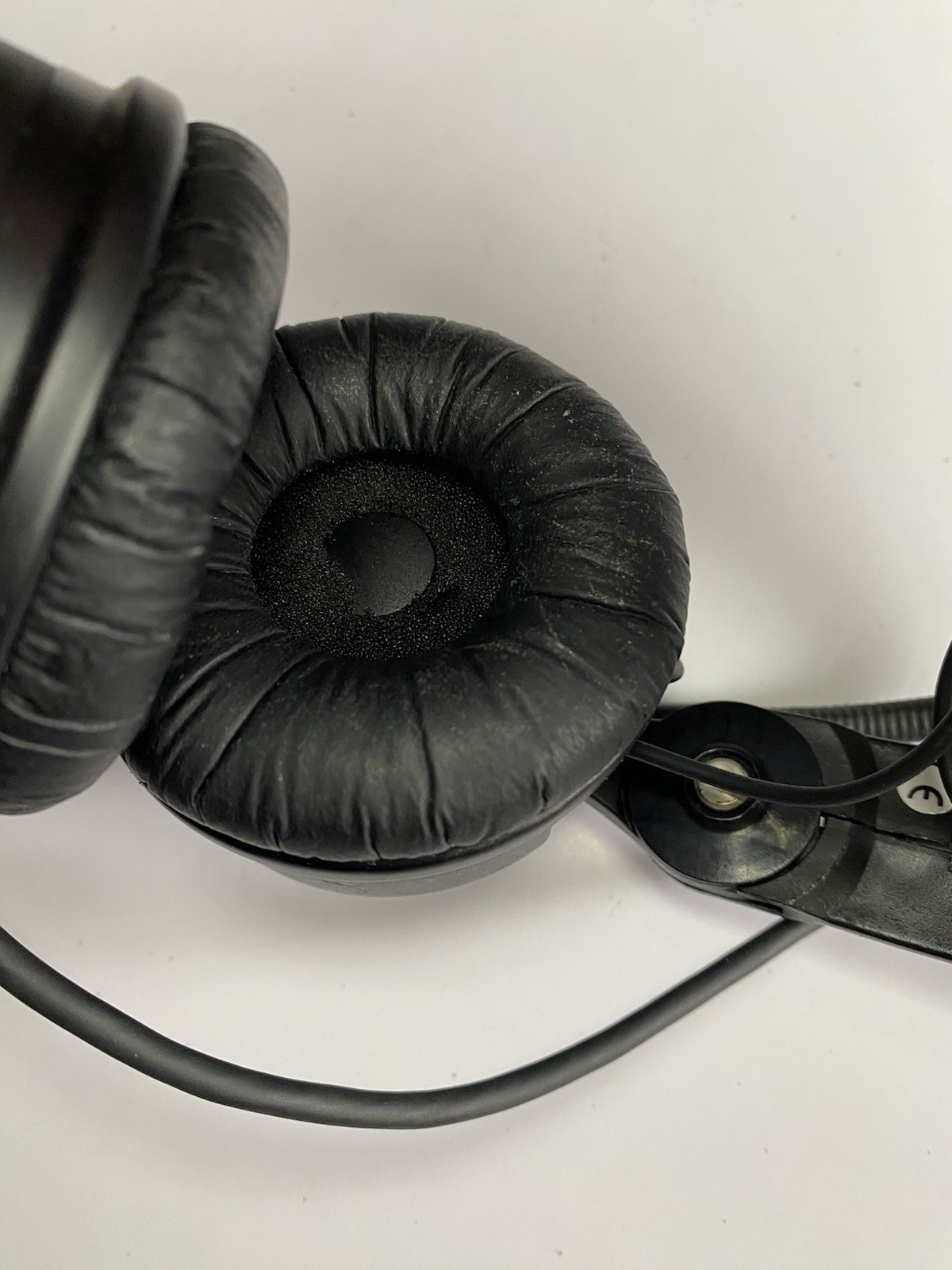 Sennheiser Aviation NoiseGard Headphones HMEC 25-KA – Untested Made In Germany