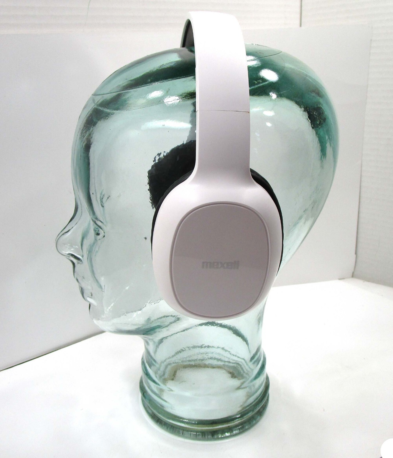 MAXELL Bass13 B13-HD1 Foldable Bluetooth Headphones With USB Charging Cable