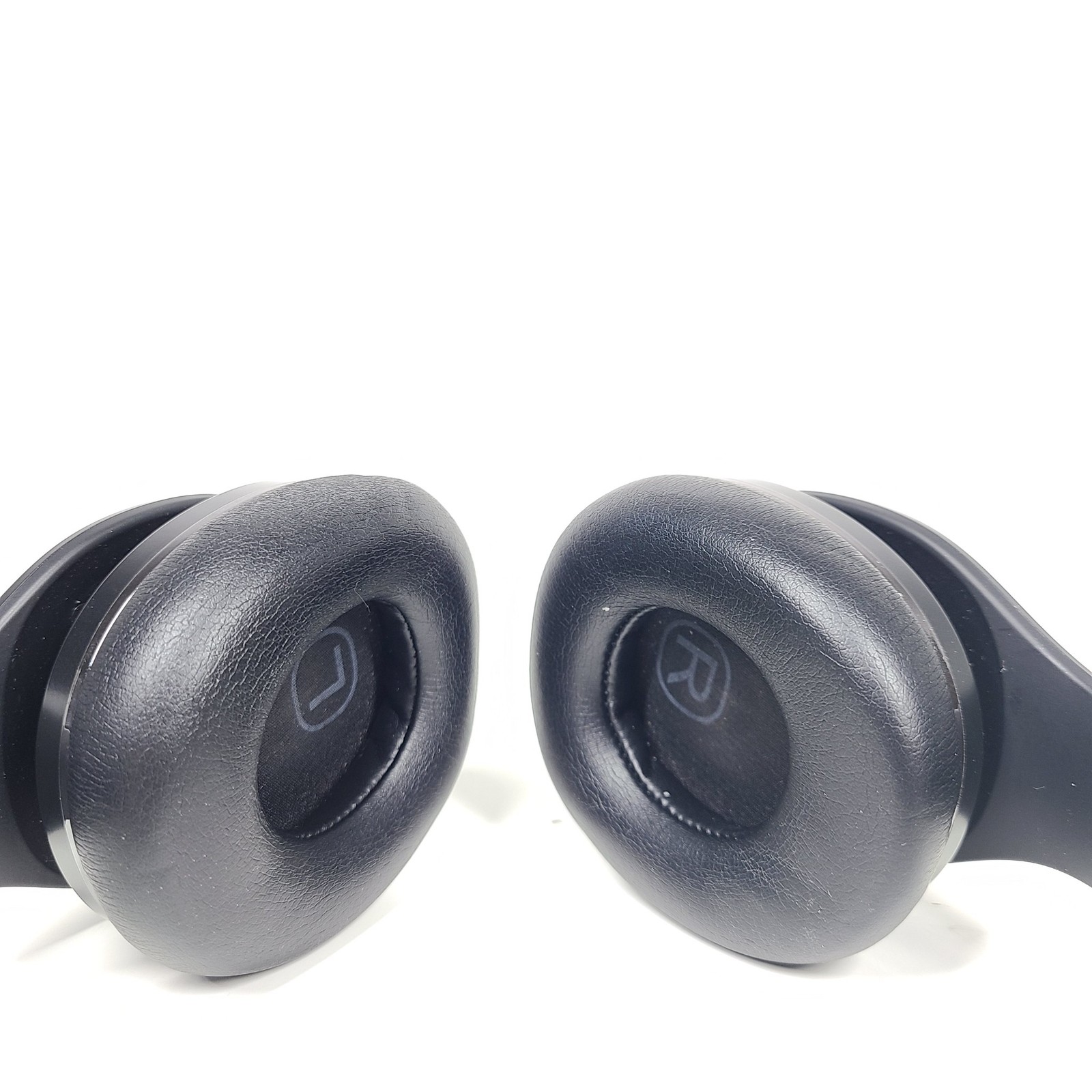 Samsung Level On Wired On Ear Headphones with Microphone – Black – Grade A