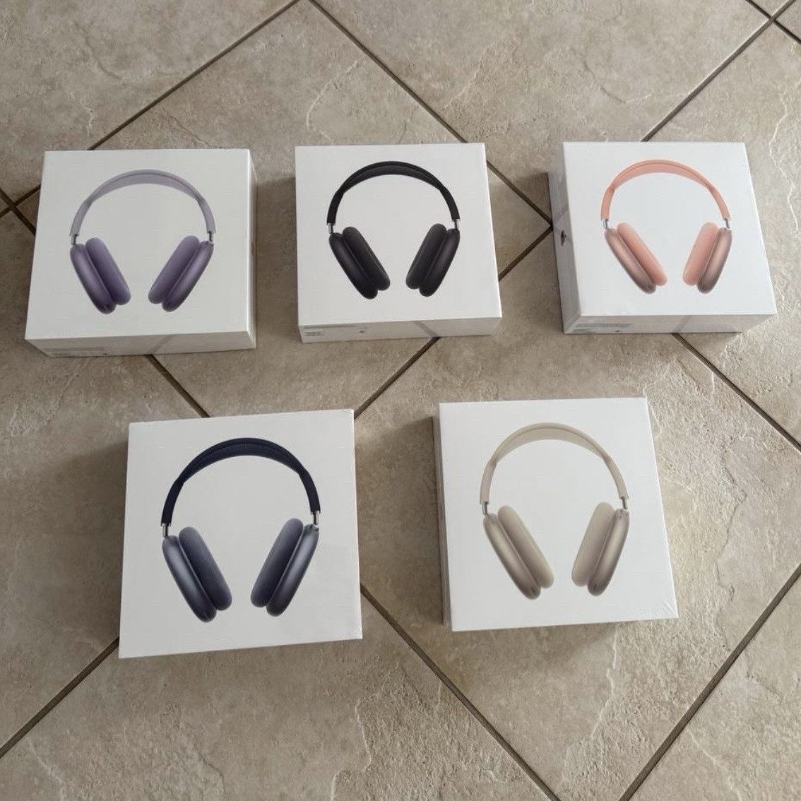 Apple AirPods Max Bluetooth Over-Ear Headband Headphones – Assorted Colors