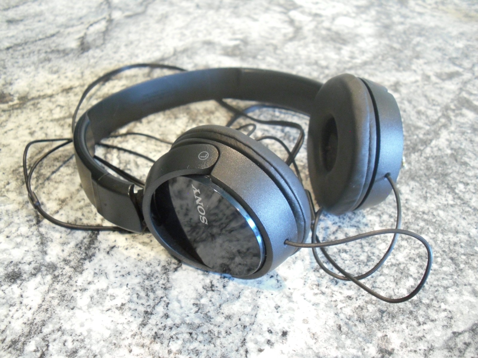 Sony MDR-ZX310 On the Ear Headphones – Black