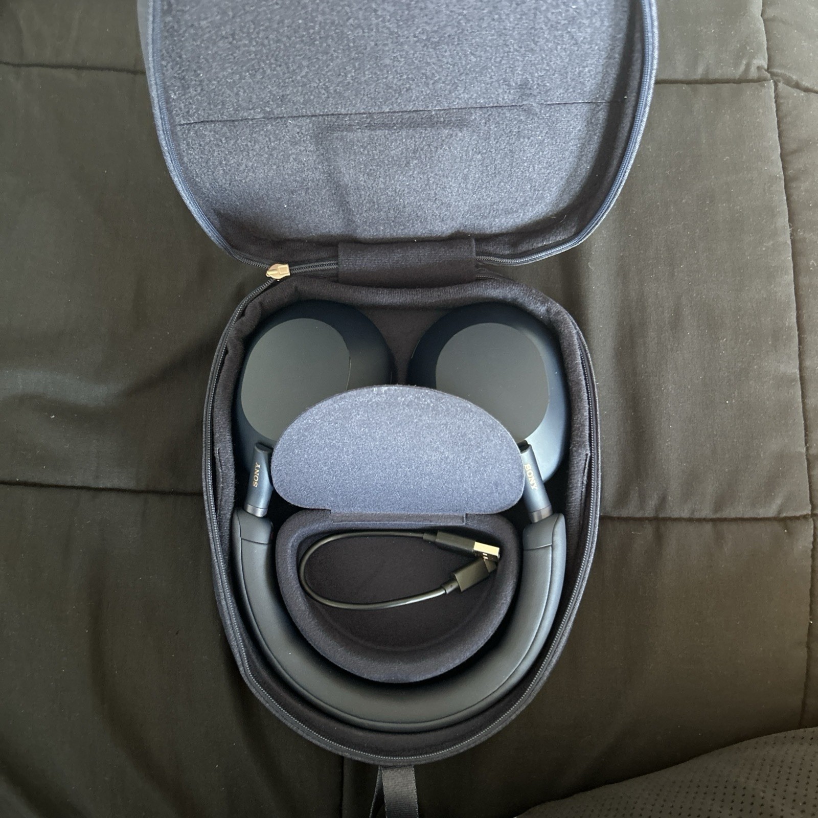 Sony WH-1000XM5/L Wireless Industry Noise Canceling Bluetooth Headphones BLUE