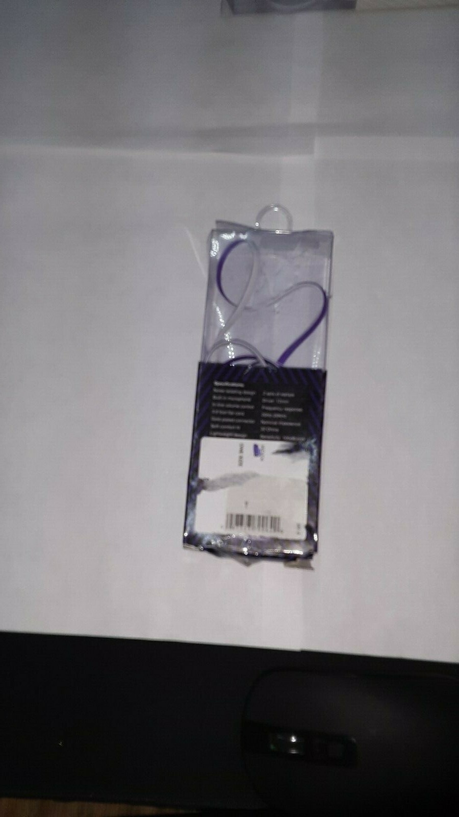 ILIVE STEREO EARBUD HEADPHONES W/ IN-LINE VOLUME CONTROL AND MIC PURPLE uns nip