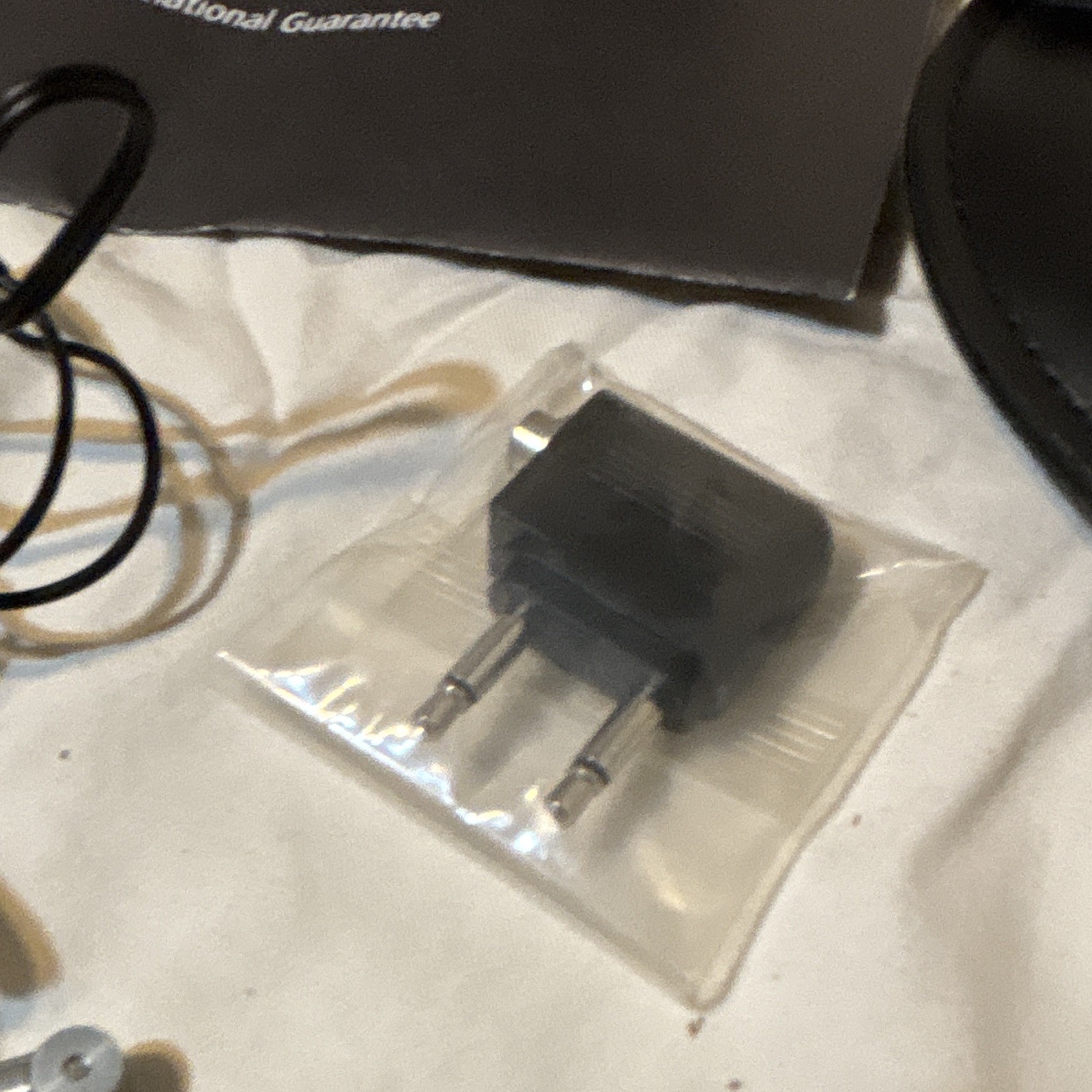 Bang & Olufsen B&O Earset Wired 3.5mm Ear-hook Earbuds Black/Silver Case