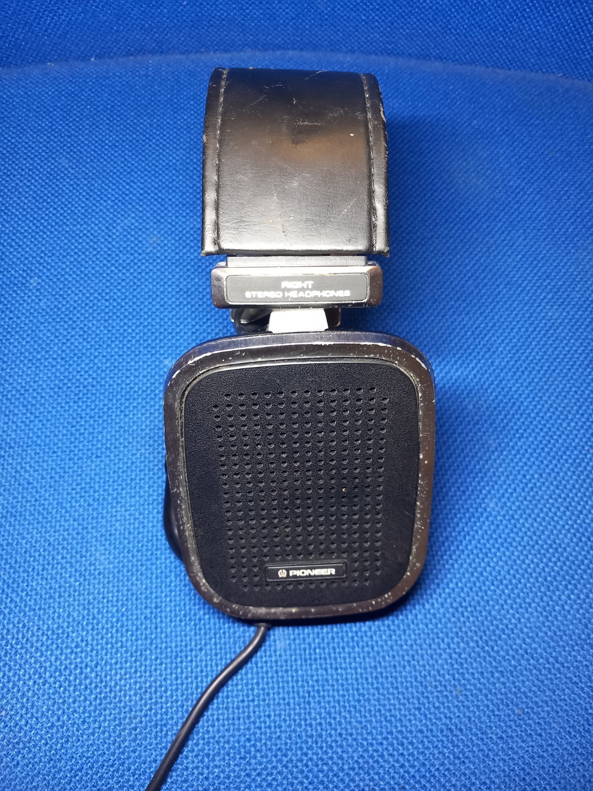 Pioneer SE-300 Piezoelectric Stereo Headphones 1970s