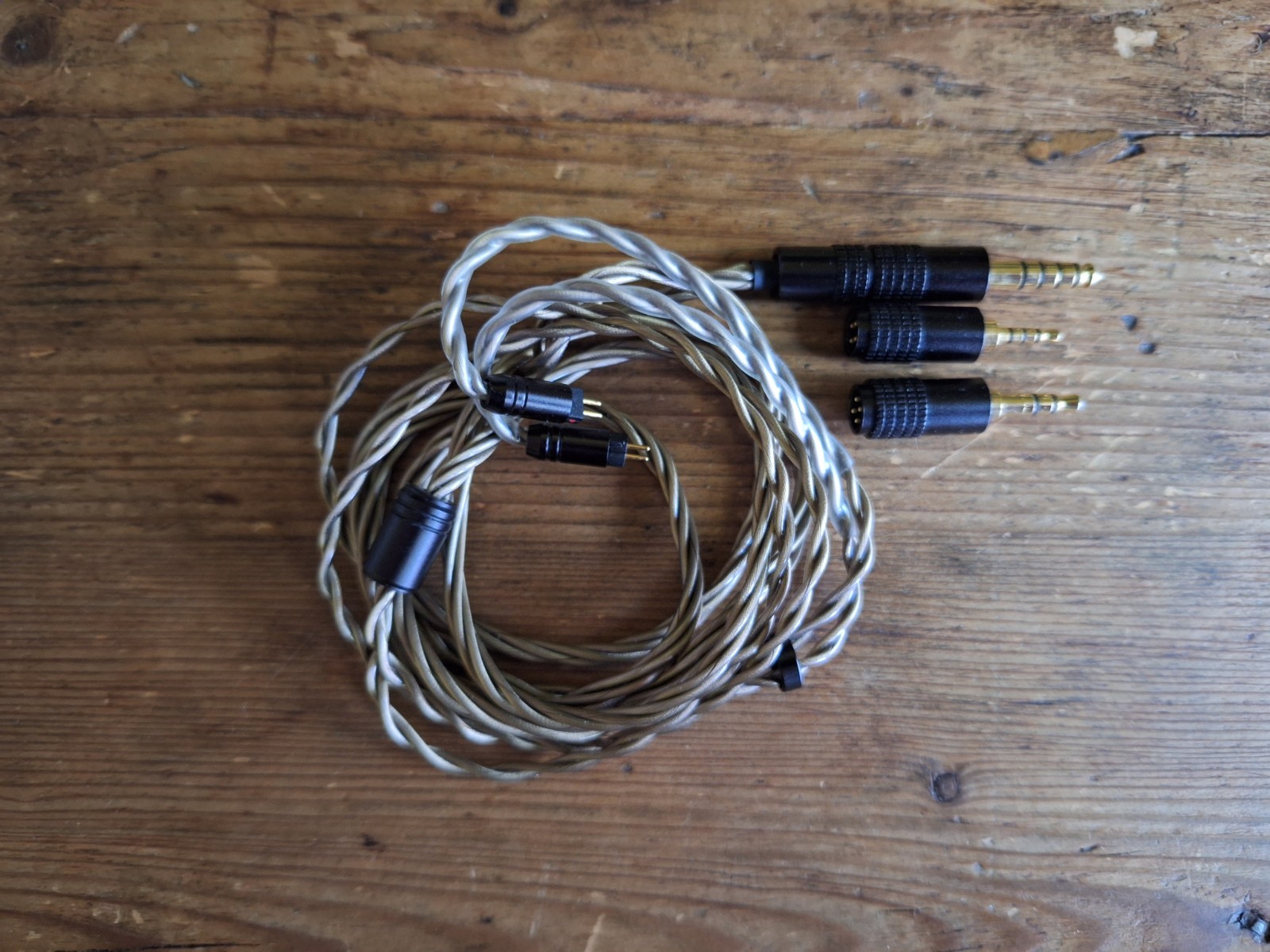 Thieaudio Monarch Mk3 IEMS